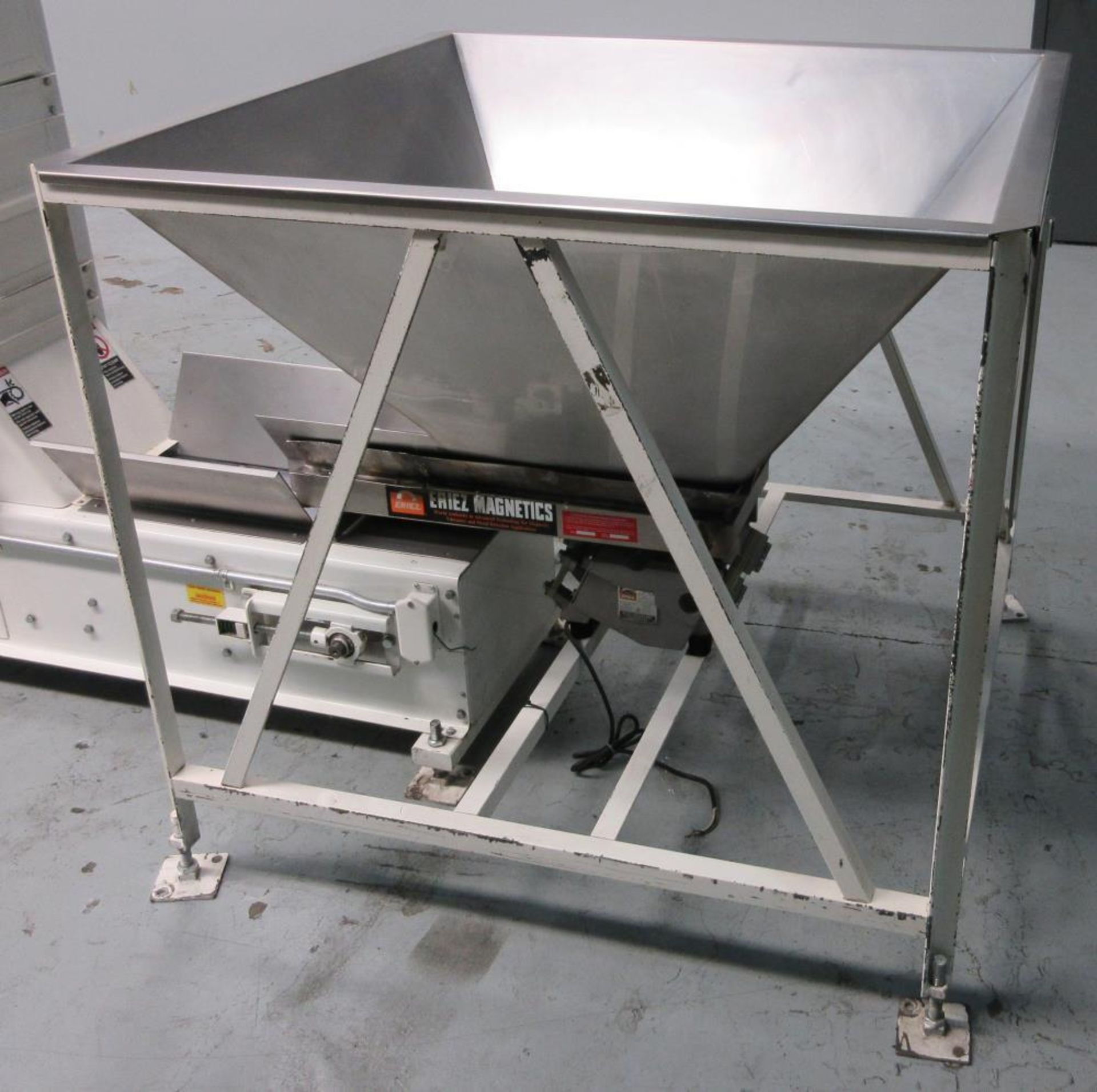 Ropak Model V High-Speed Rotary Pouch Machine with Volumetric Screw Product Feeder - Image 7 of 30