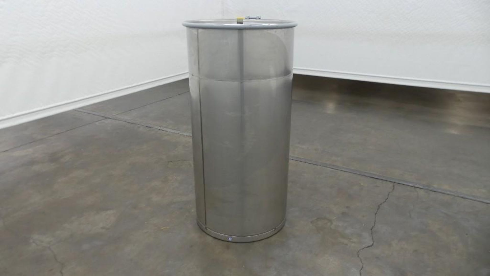 125 Gallon Stainless Steel Single Wall Tank - Image 4 of 6