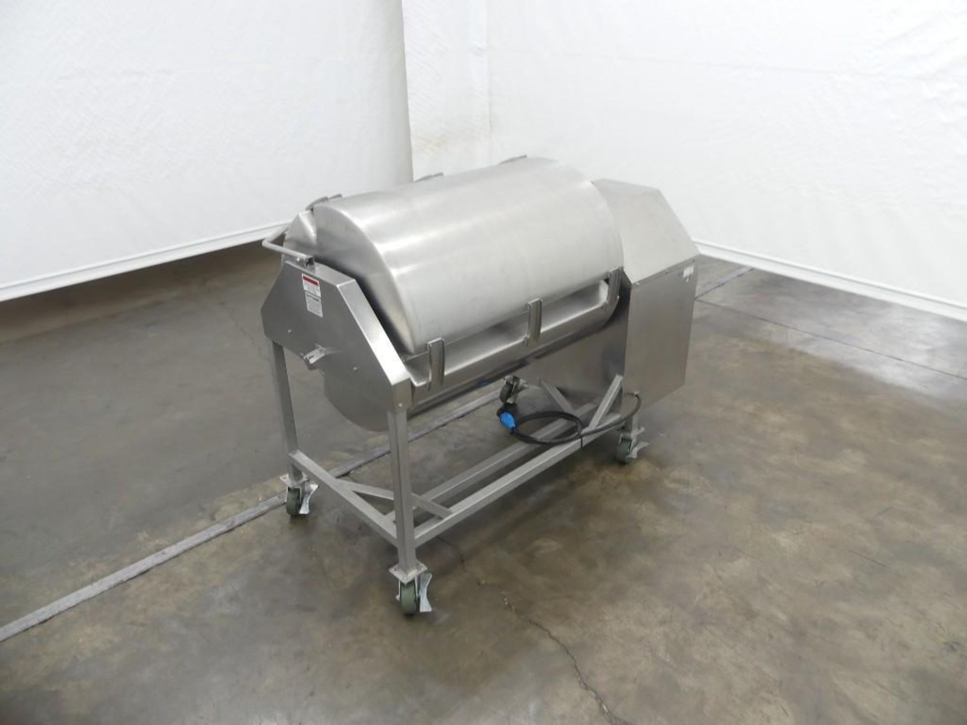 Daniels Food Equipment DVTS 1000 Rotary Tumbler - Image 3 of 14