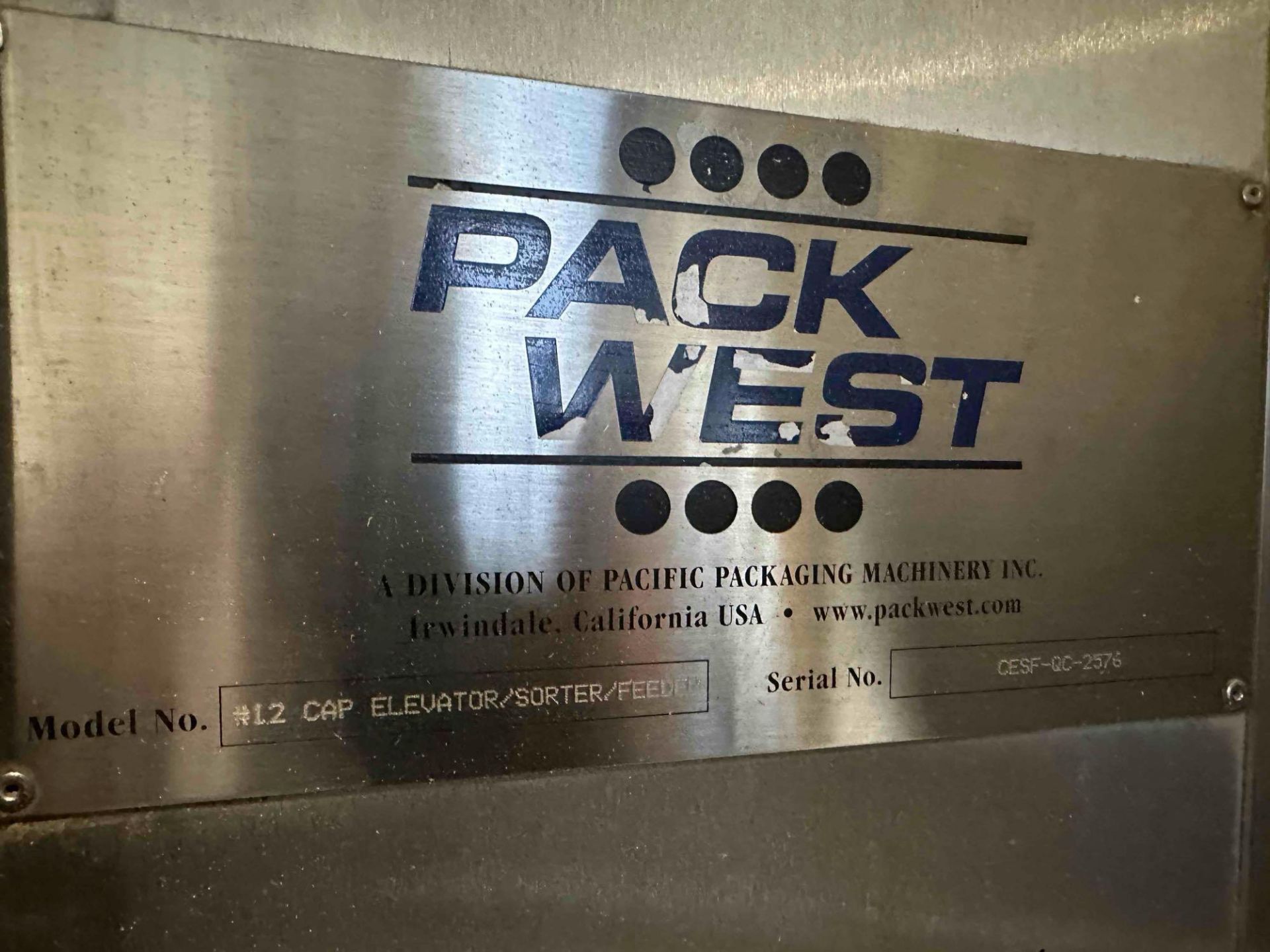 Pack-West 12 ELEVATOR/SORTER/FEEDER Stainless Steel Cleated Incline Conveyor W/ 0.5 HP Motor - Image 6 of 6