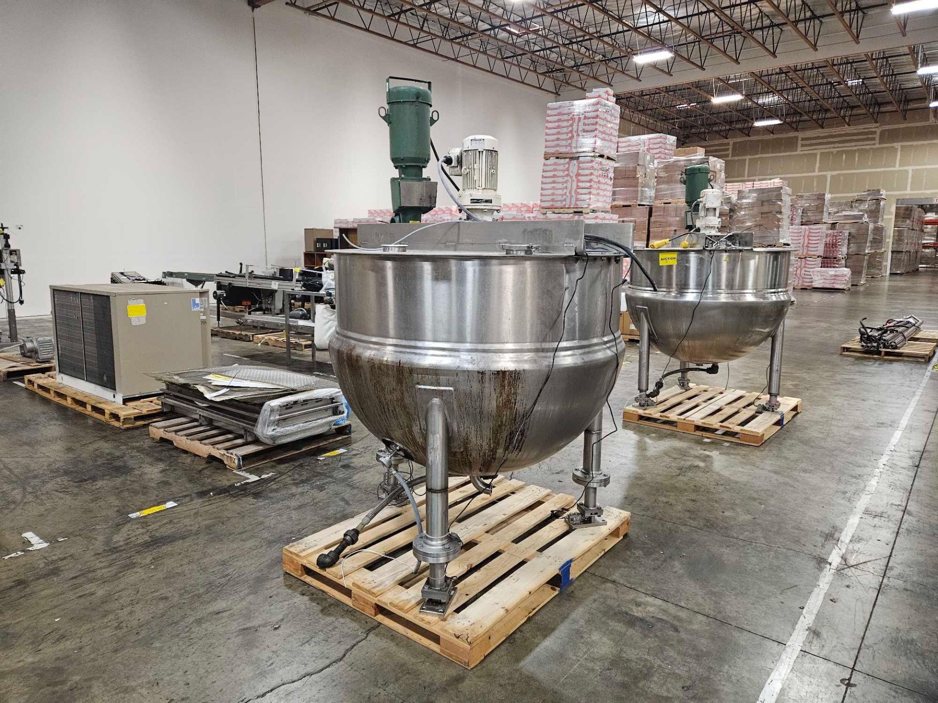 Lee Industries 250 Gallon Stainless Steel Triple Agitated Mixing Kettle - Image 2 of 26