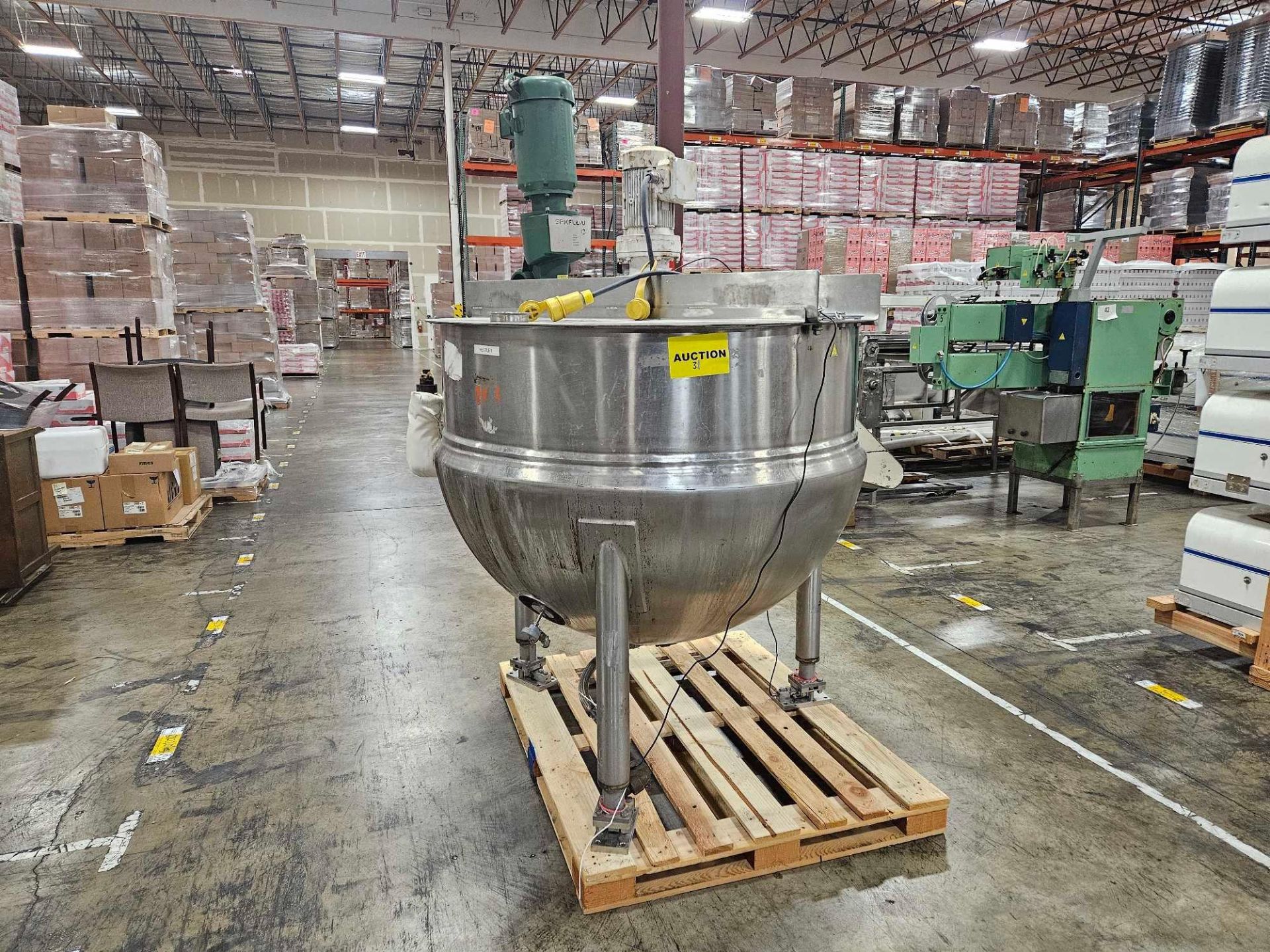 Lee Industries 250 Gallon Stainless Steel Triple Agitated Mixing Kettle - Image 5 of 25
