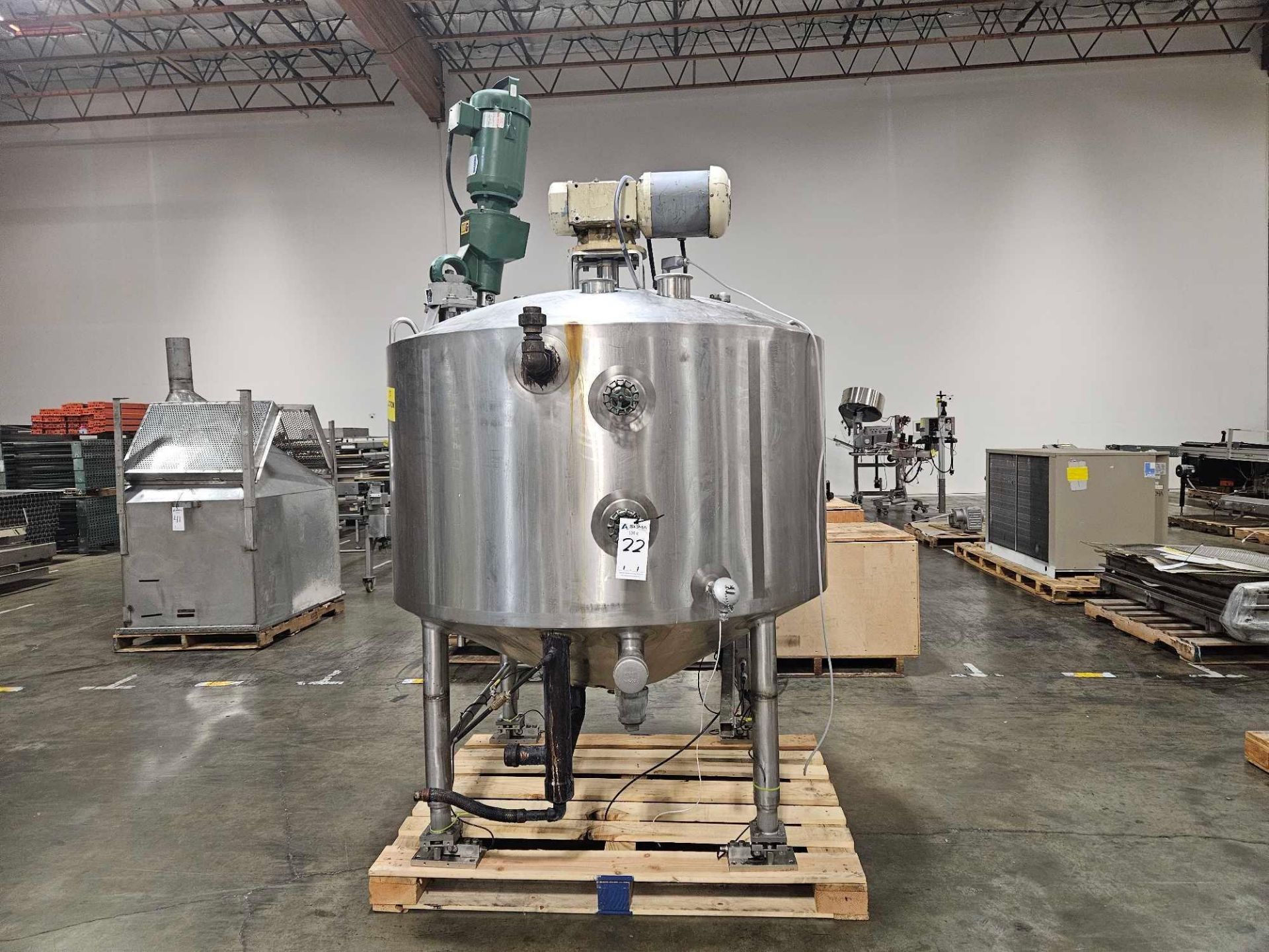 Walker Stainless Steel 300 Gallon Jacketed Mixing Tank