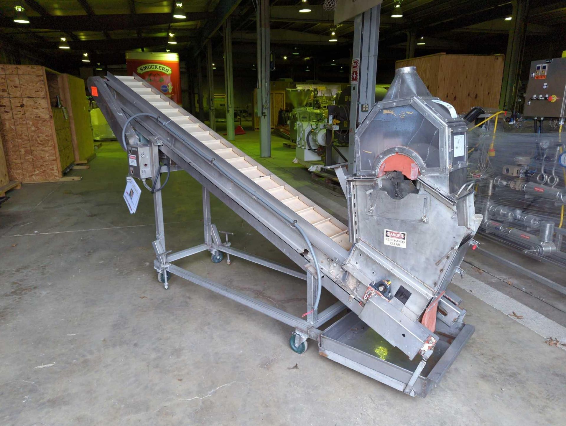 Cleated Incline Conveyor - Image 4 of 13