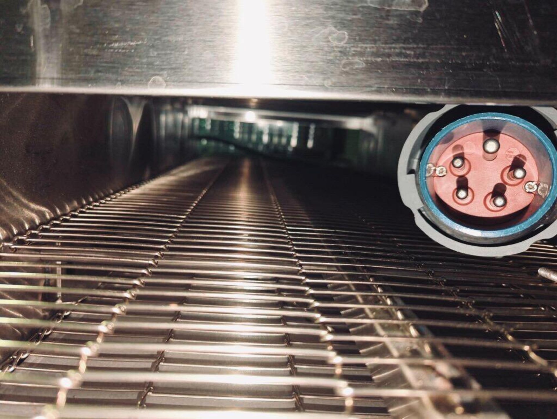 Vollrath JSO14 Stainless Steel Left To Right Variable Speed Tunnel Oven - Image 5 of 10
