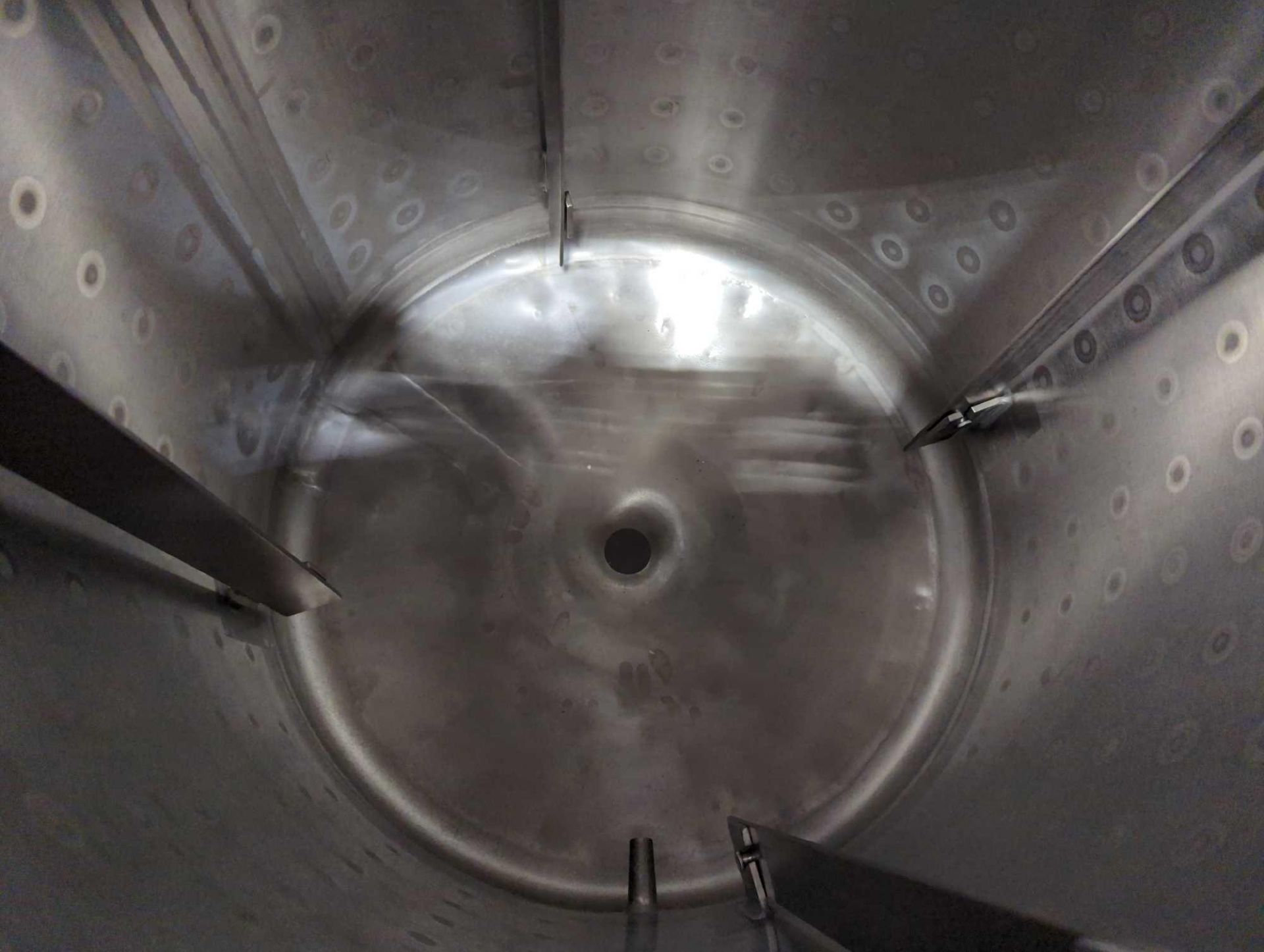 Apache Stainless Equipment 75 Gallon Stainless Steel Dimple Jacketed Tank - Image 9 of 14