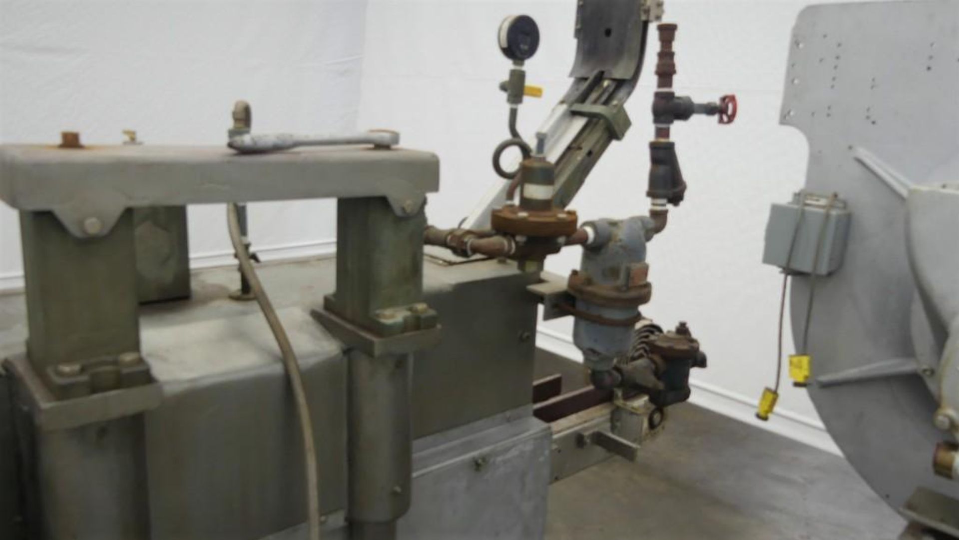 Diversified Capping Equipment Steam Capper - Image 30 of 52