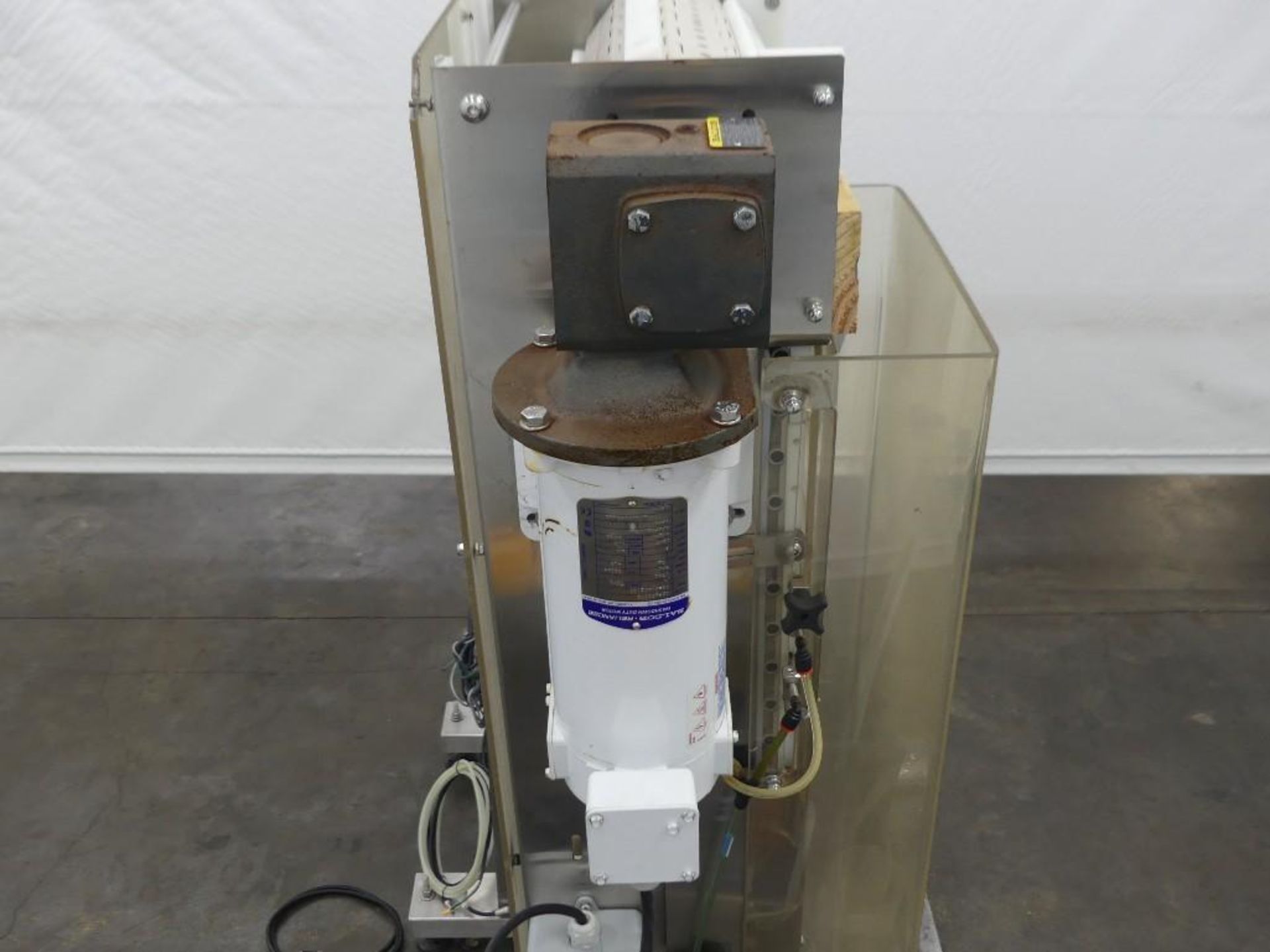 Inline Filling Systems Capper and Elevator - Image 6 of 20