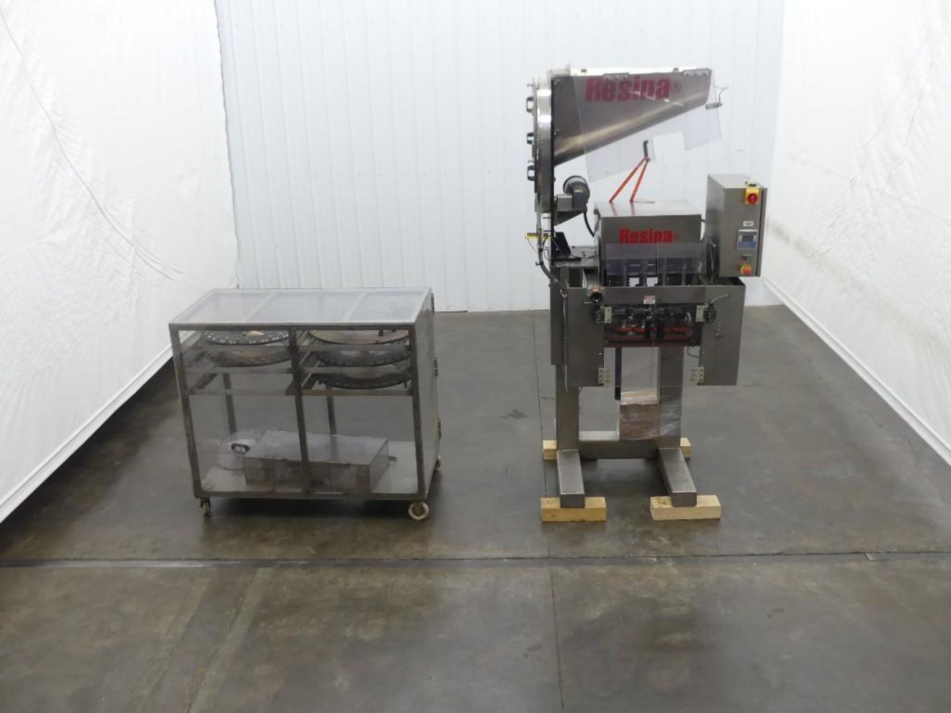 Resina NRC40 8 Head Inline Spindle Capper with Cap Hopper and Dual Gripper Belts