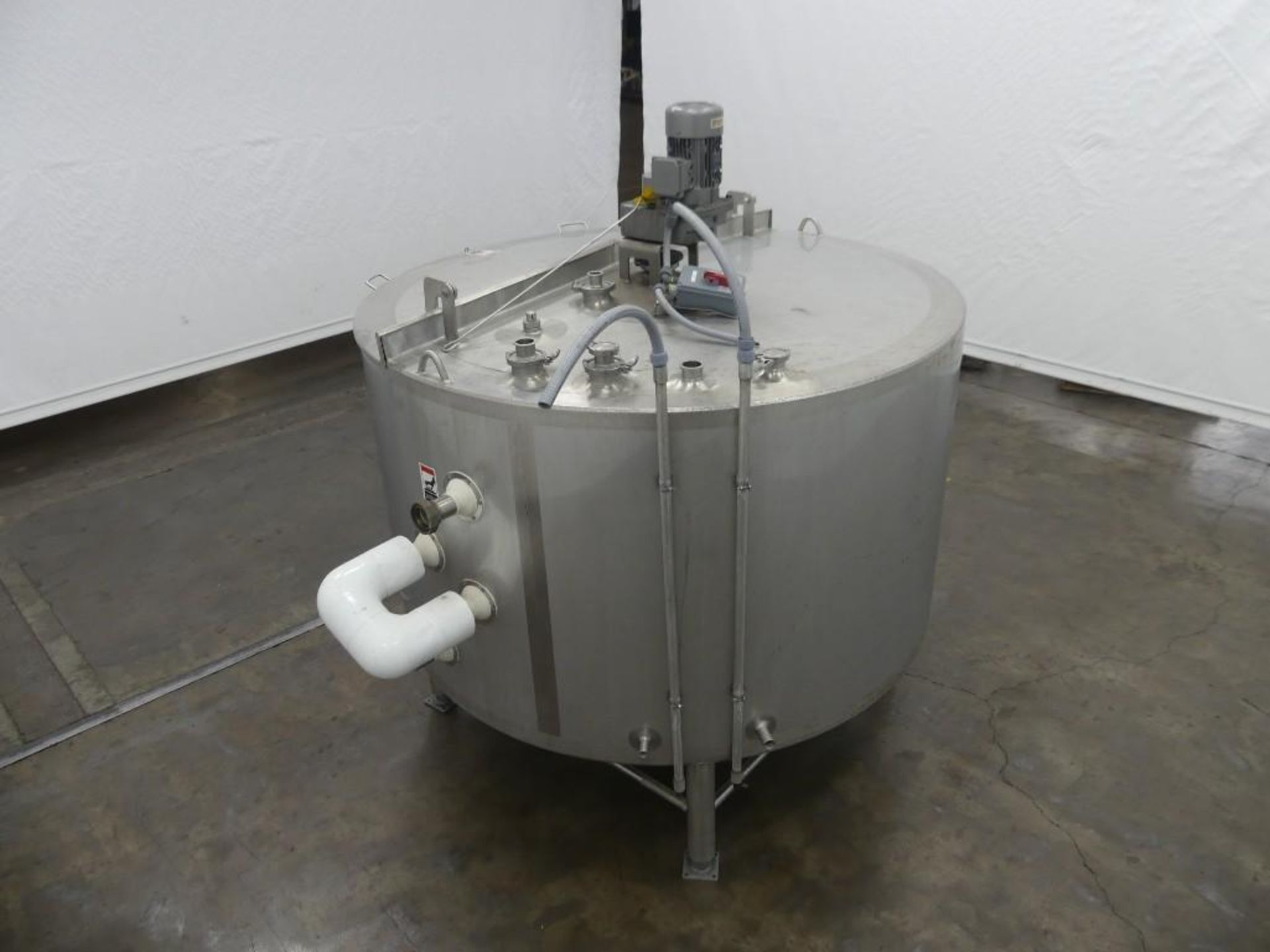 Walker 750 Gallon 316L Stainless Steel Jacketed Mix Tank - Image 5 of 13