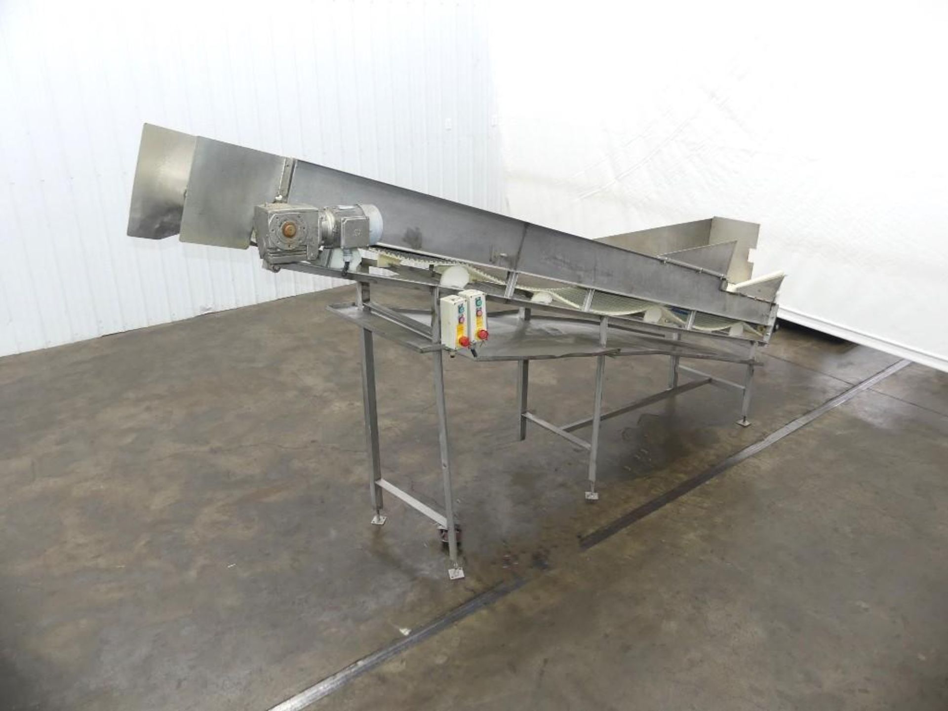 Cleated Incline Conveyor 82 Inch Discharge - Image 2 of 11