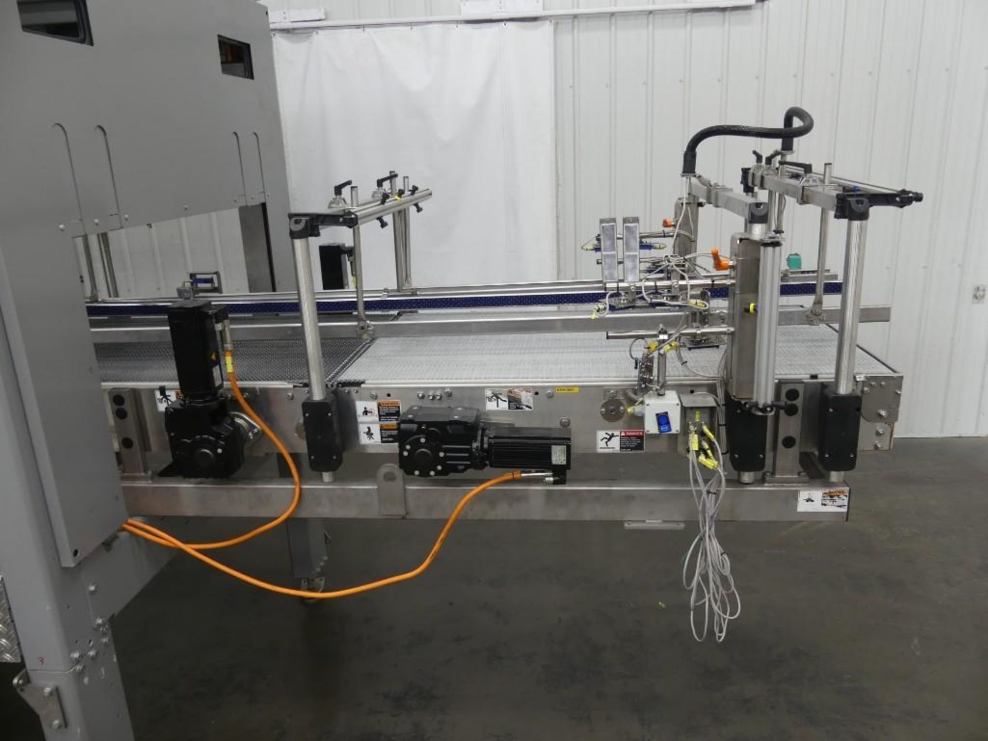 Krones Robobox Inline Robotic Grouping System - Image 6 of 13