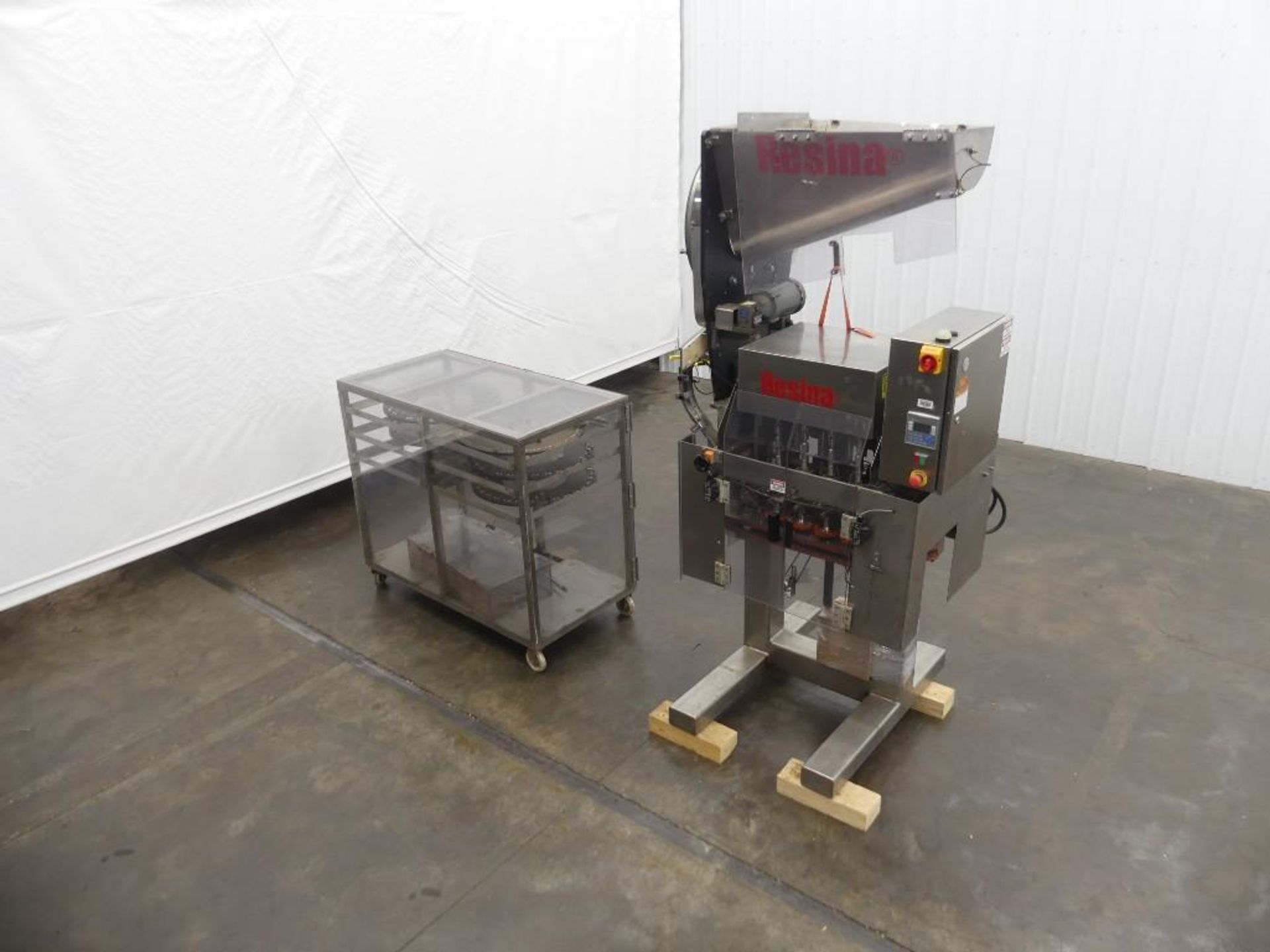 Resina NRC40 8 Head Inline Spindle Capper with Cap Hopper and Dual Gripper Belts - Image 3 of 46