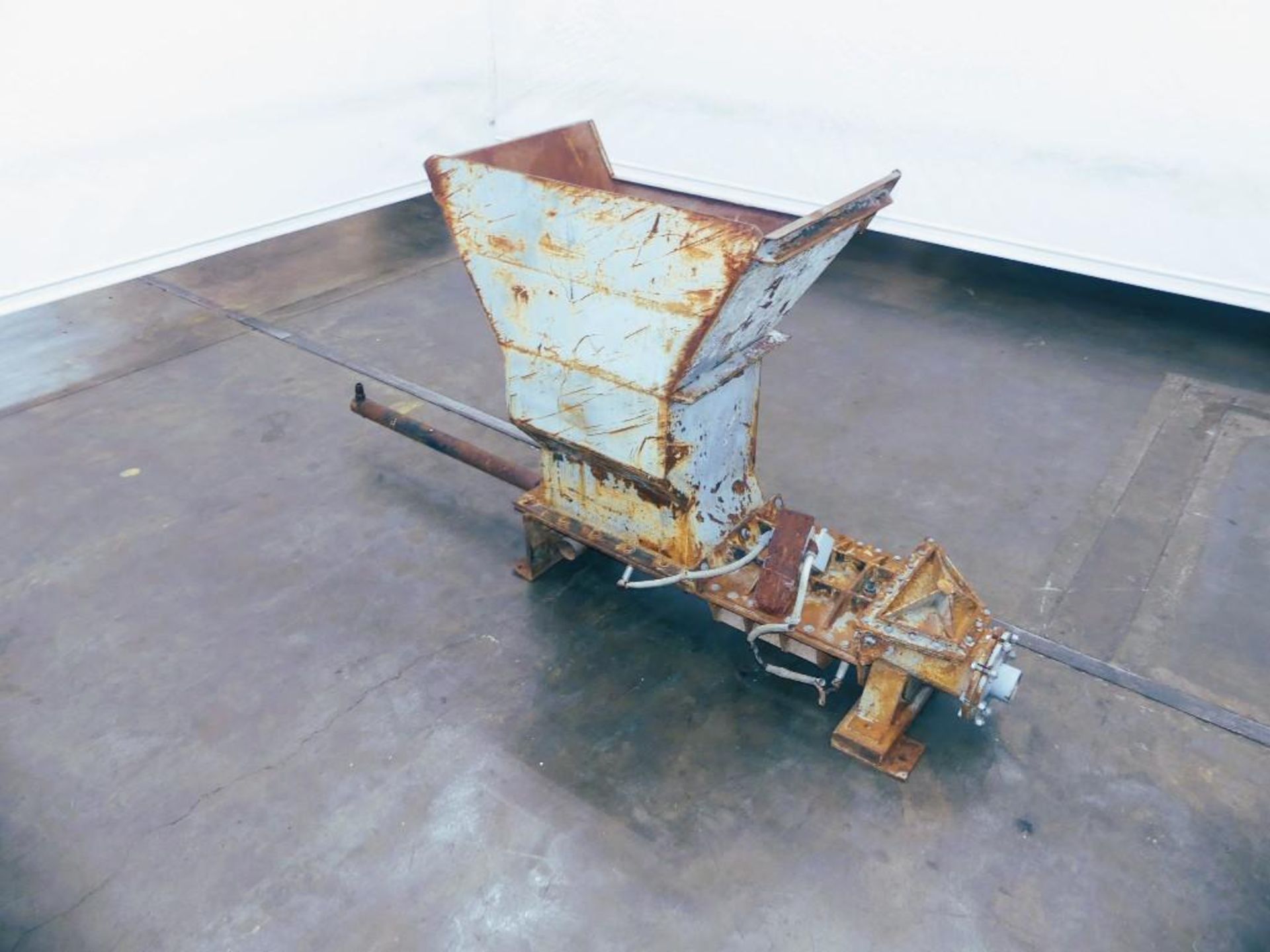 Extruder Hopper & Shaft, Motor Needed - Image 5 of 8