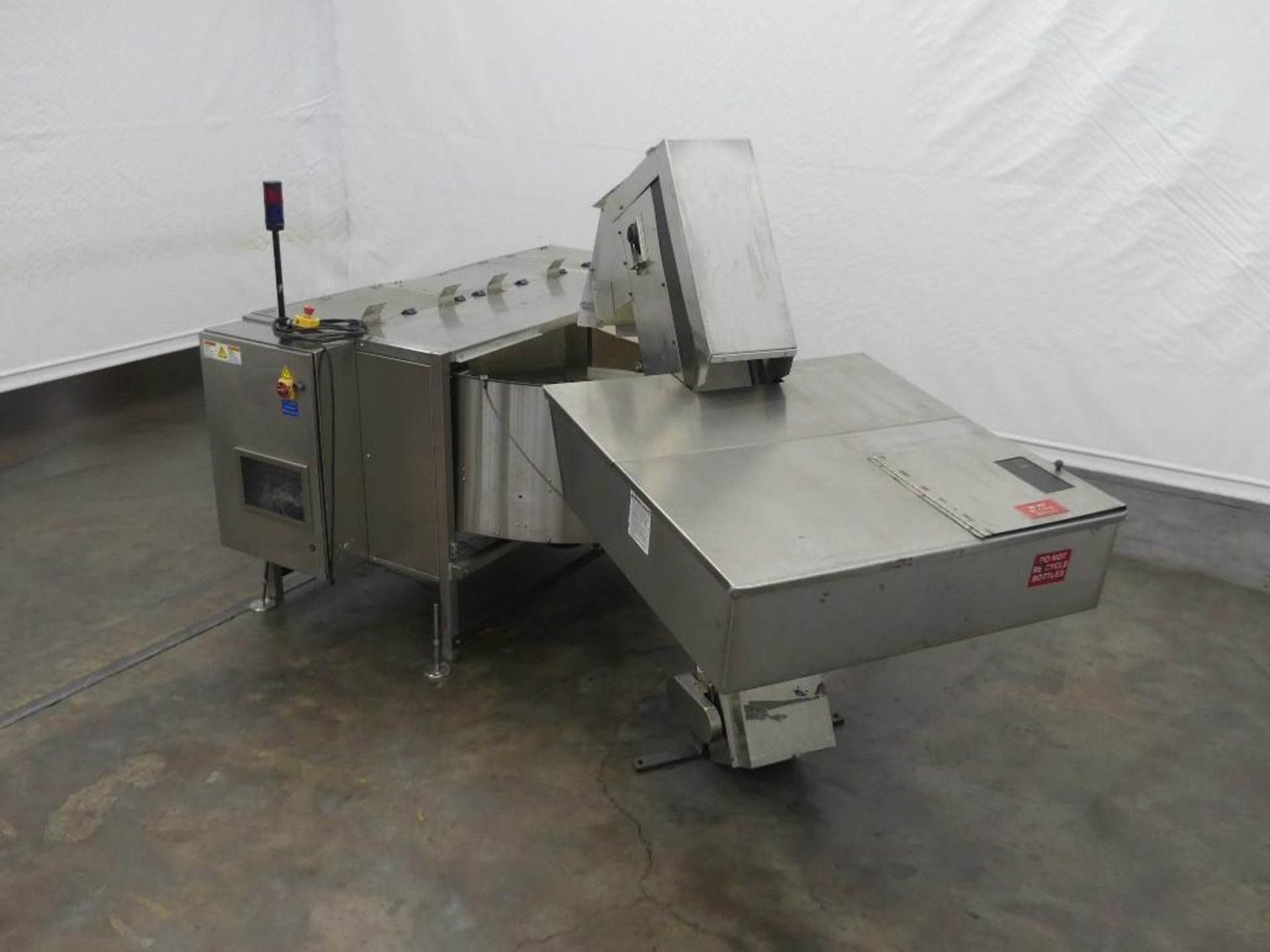 Pace M500 Stainless Steel Automatic Bulk Bottle Unscrambler with Infeed Hopper - Image 3 of 36