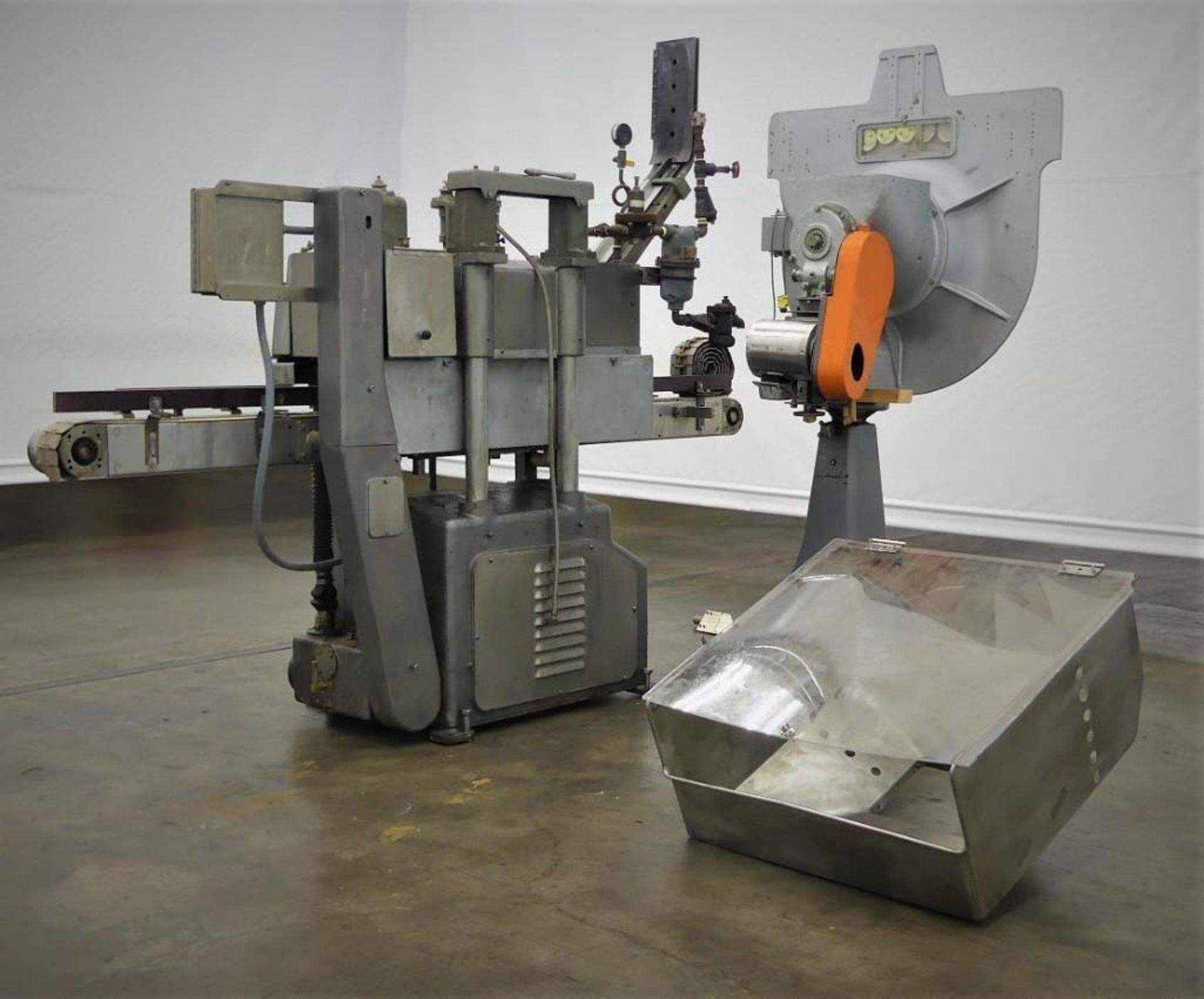 Diversified Capping Equipment Steam Capper - Image 5 of 52