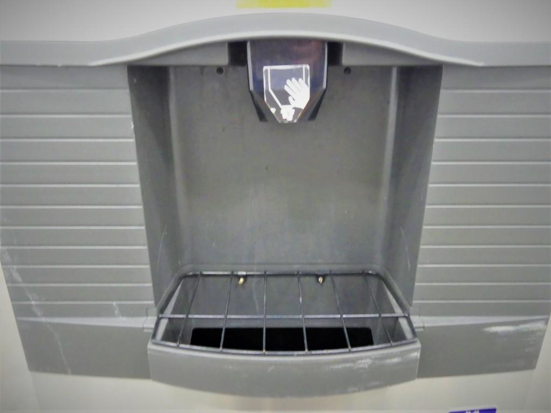 Ice Maker - Image 12 of 18