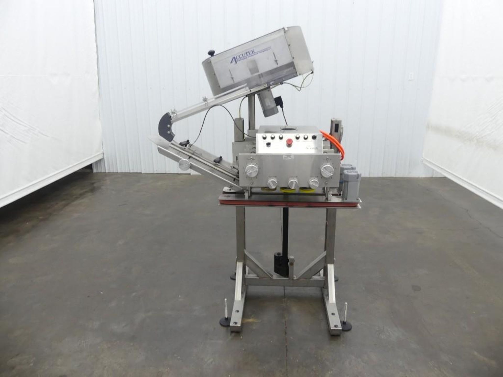 Accutek Stainless Steel 6 Spindle Capper - Image 4 of 13