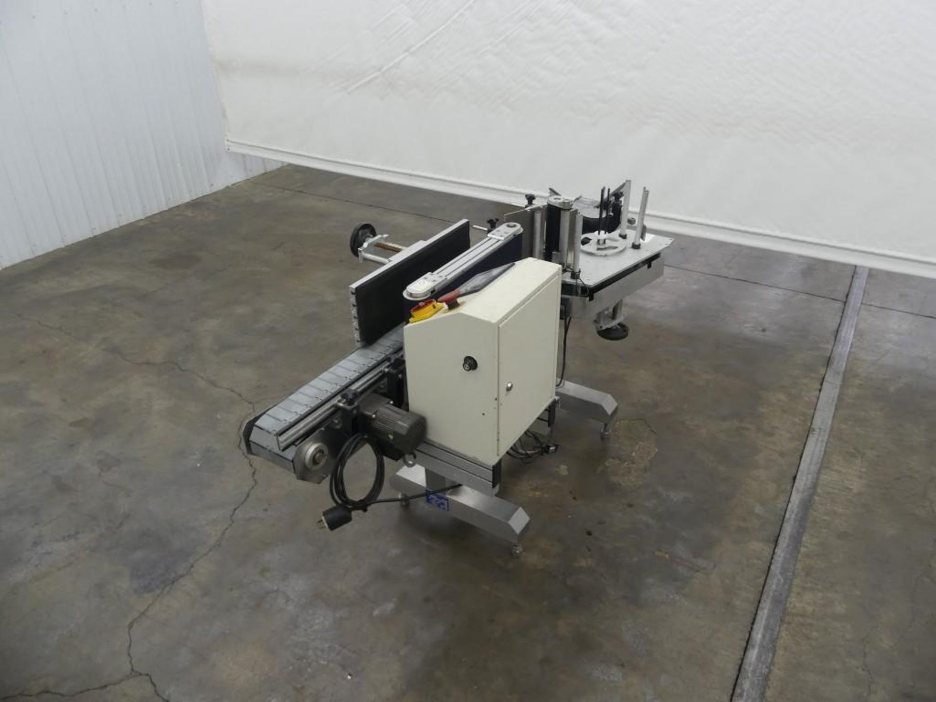 Accutek 24 APS 108 Wraparound Pressure Sensitive Labeler - Image 17 of 22