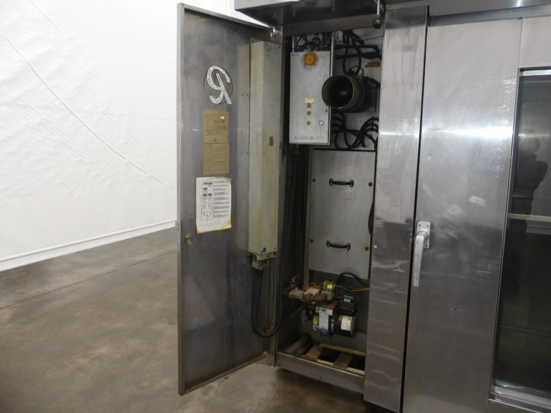 Revent 619 G DG 318,000 BTU Natural Gas-Fired Double Rack Oven - Image 7 of 28