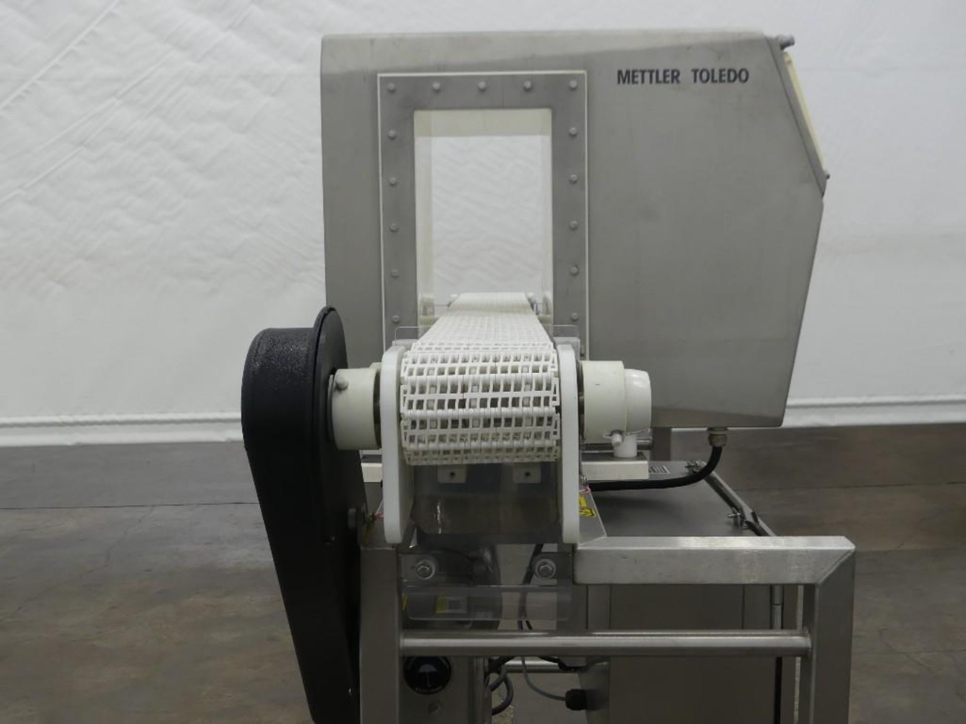 Safeline 10 x 7 Mettler Toledo Metal Detector - Image 11 of 32