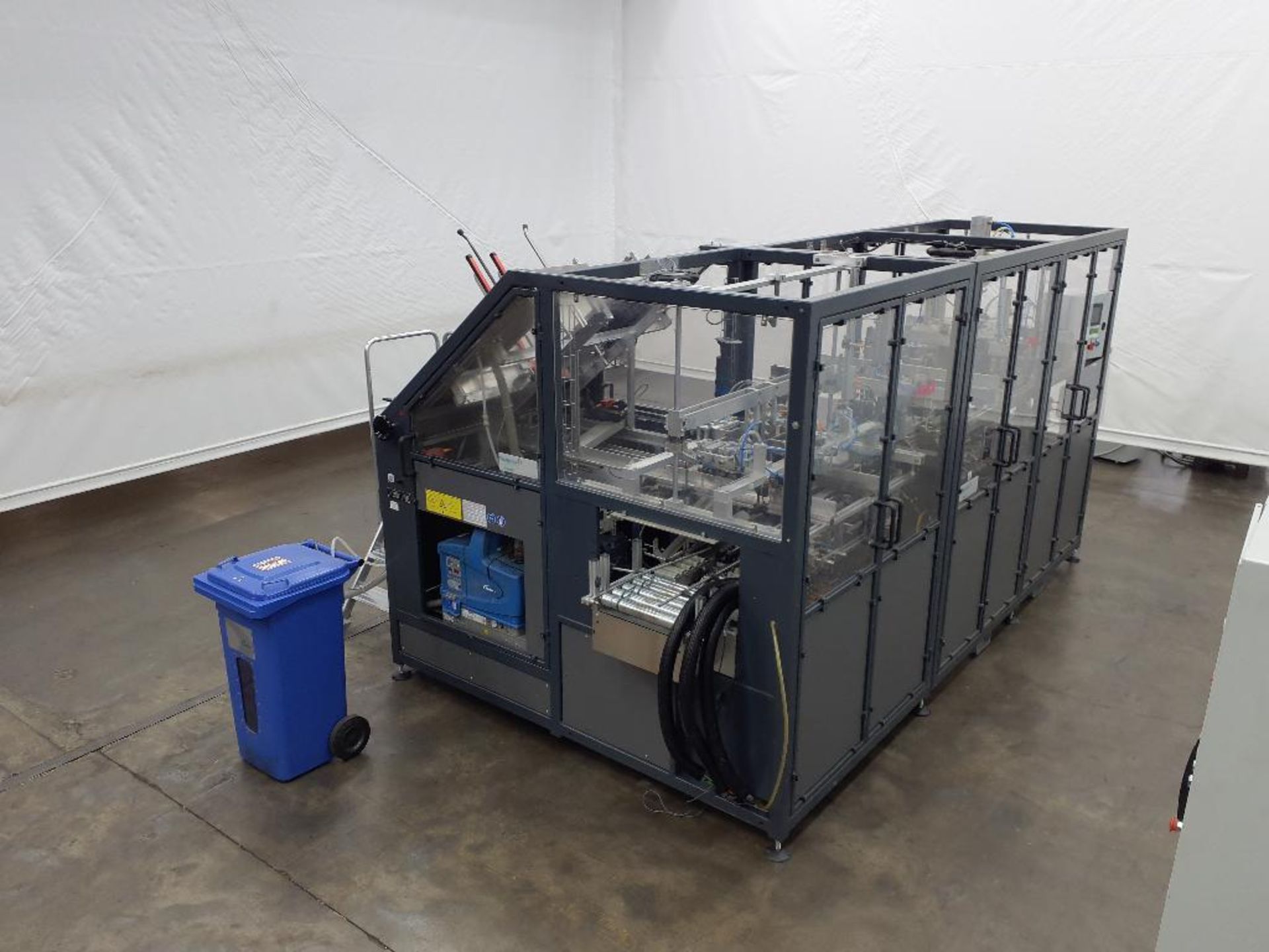 I-pack IK14B-1 Auto Case Sealer and Void Reduction System - Image 5 of 39