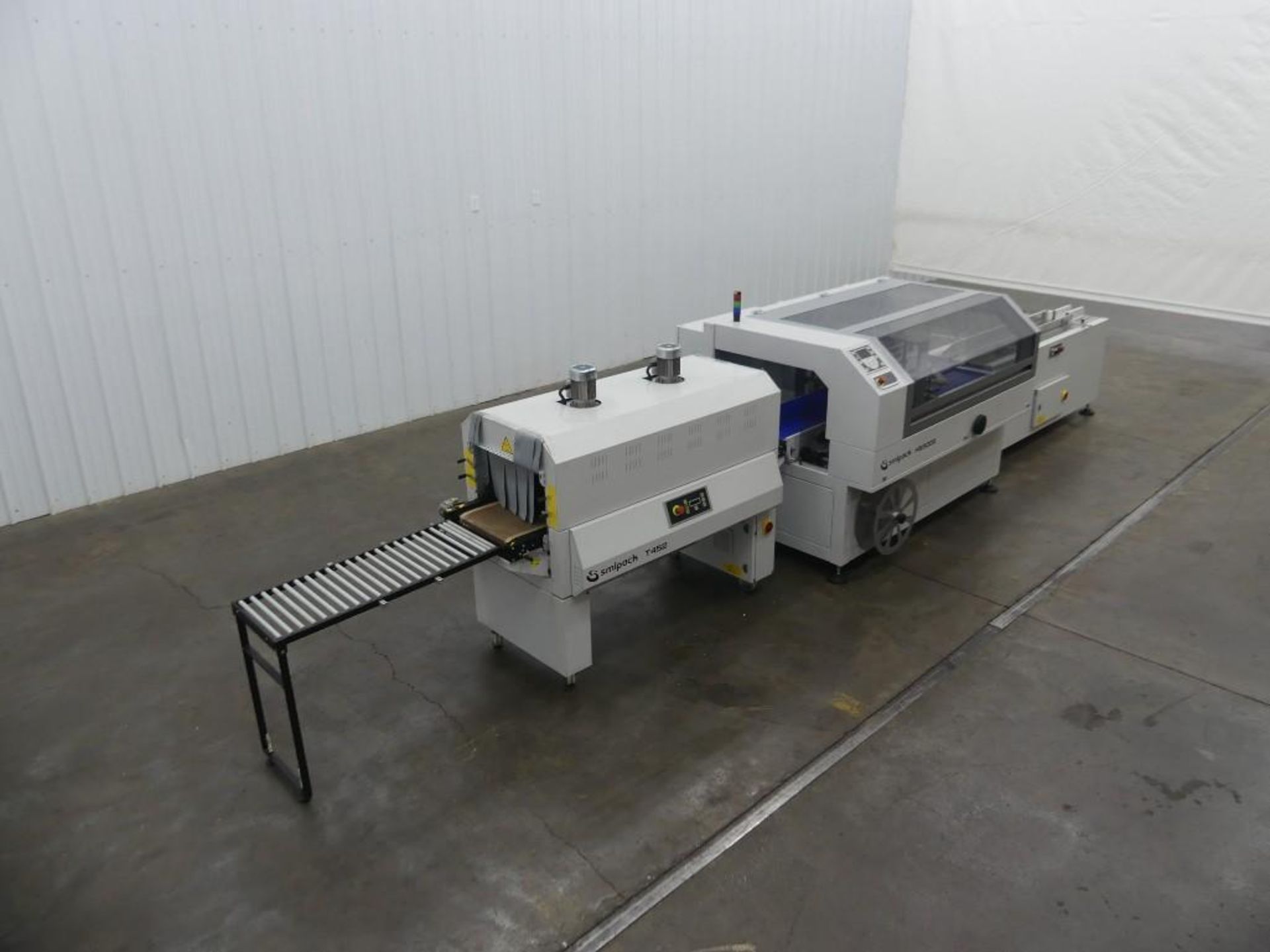 Smipack HS500E Automatic Side Sealer with Infeed and Shrink Tunnel