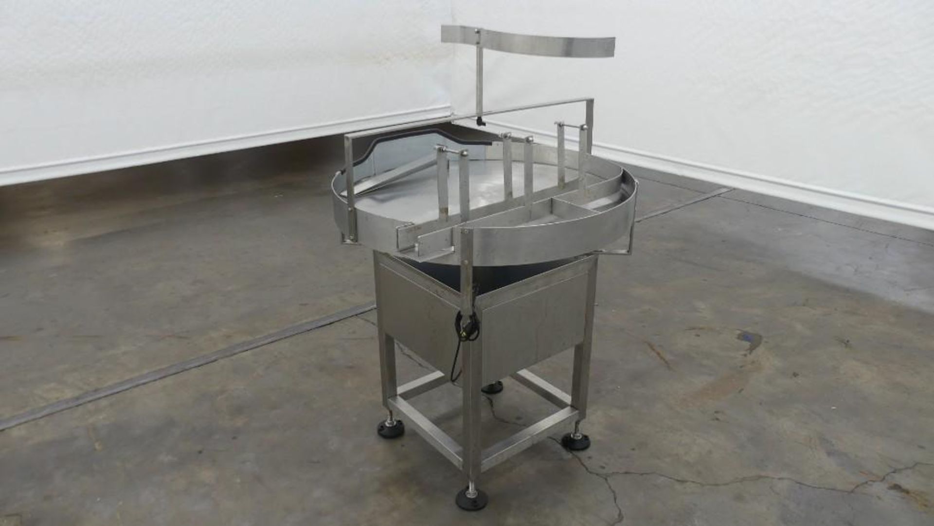 36 Inch Rotary Accumulation Table - Image 5 of 13
