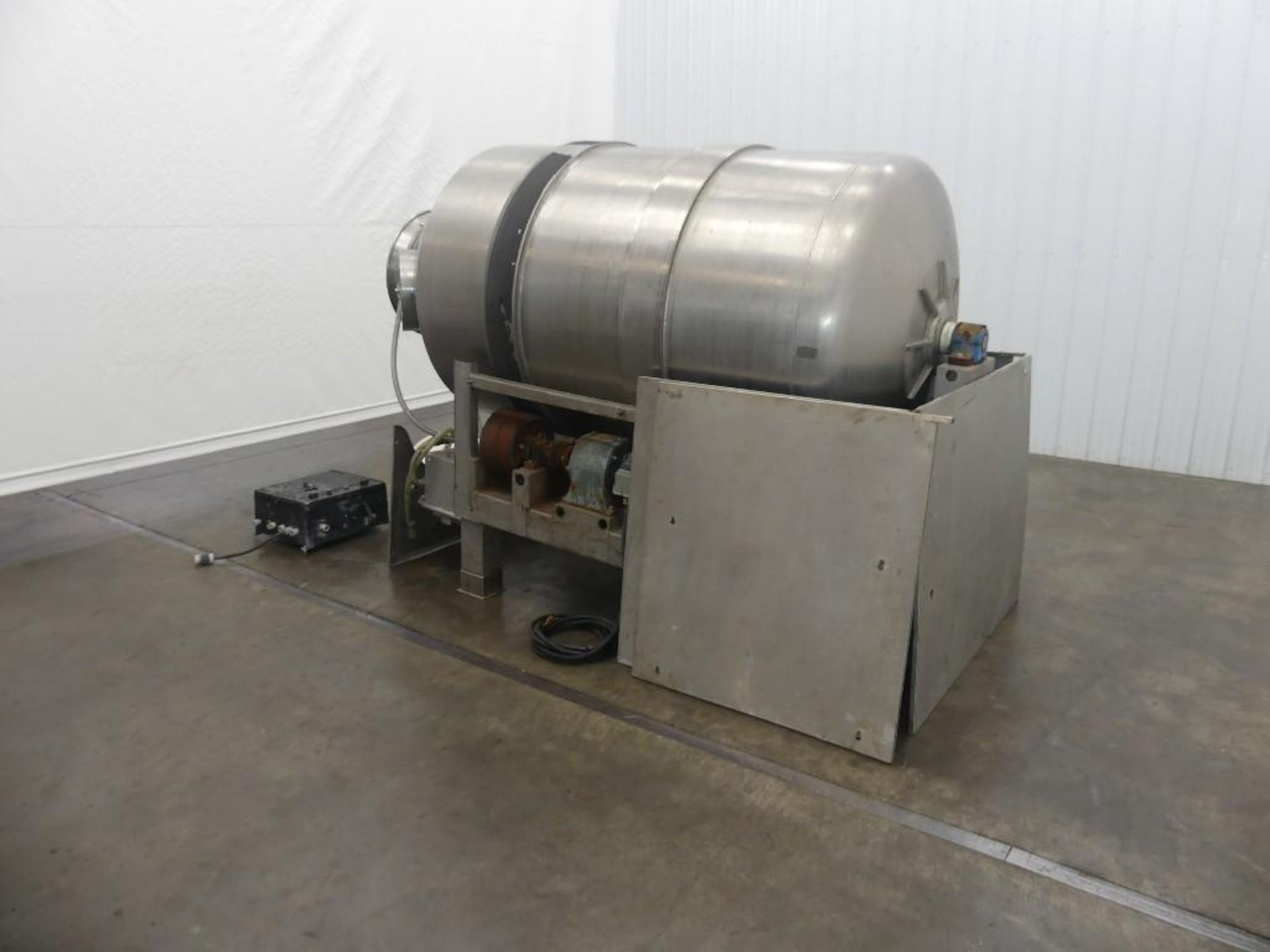 Lutetia 2000lb Vacuum Marination Tumbler - Image 3 of 25