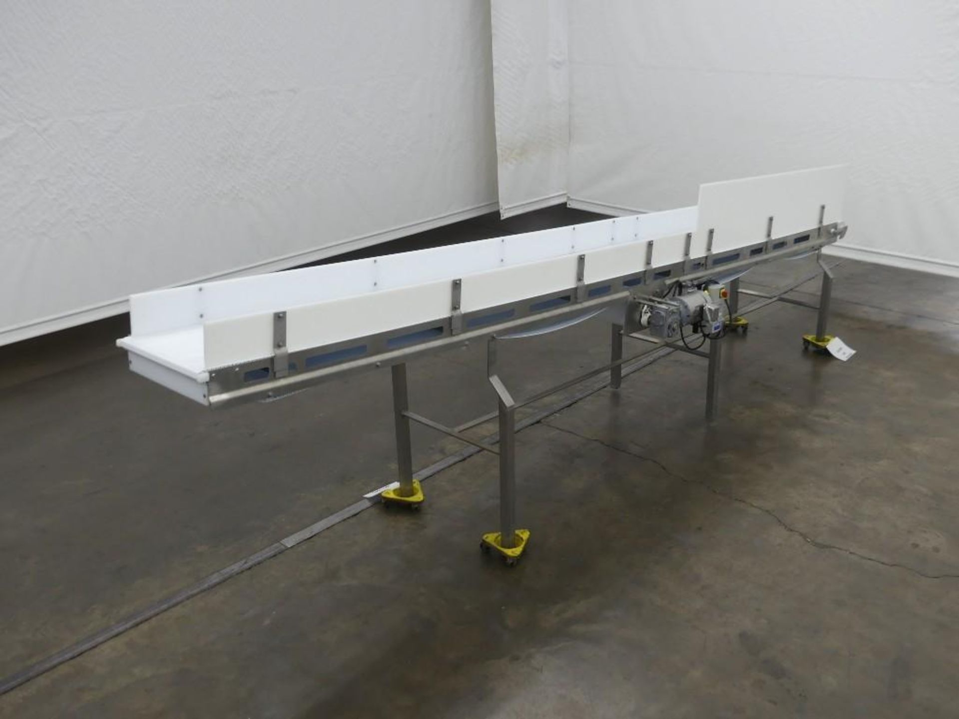 Plastic Mat-Top Interlocked Stainless Steel Conveyor - Image 2 of 14