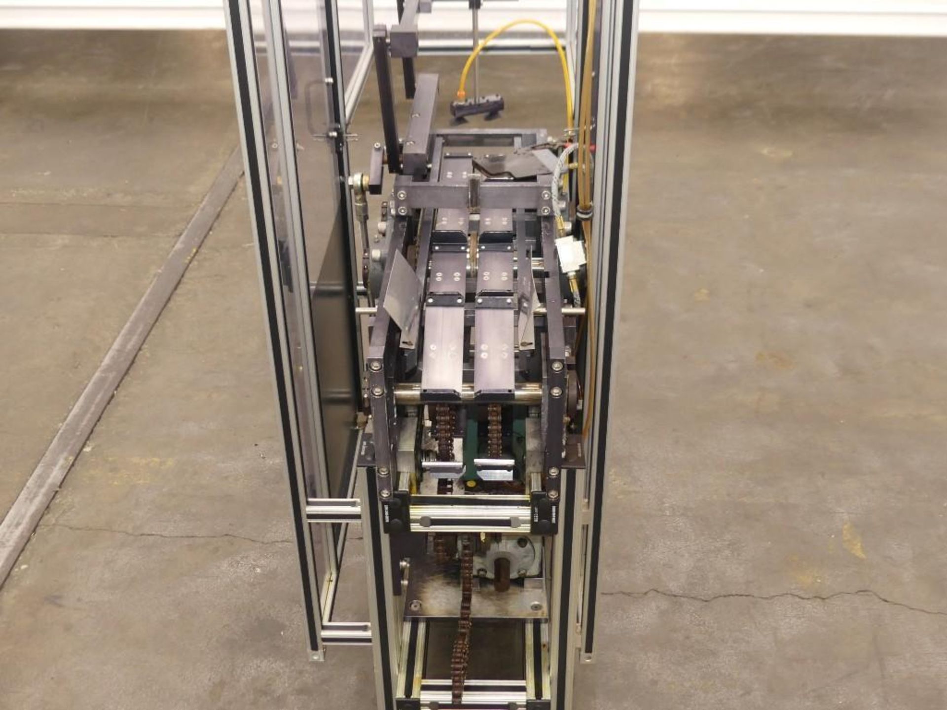 Lugged Conveyor With Vertical Slicer - Image 6 of 21