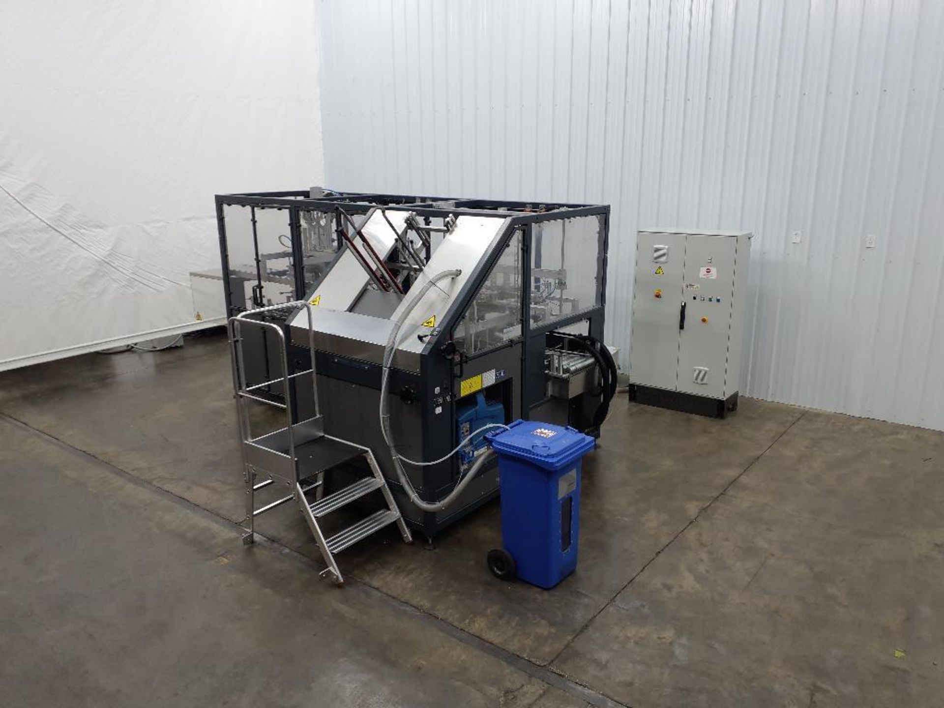 I-pack IK14B-1 Auto Case Sealer and Void Reduction System - Image 4 of 39