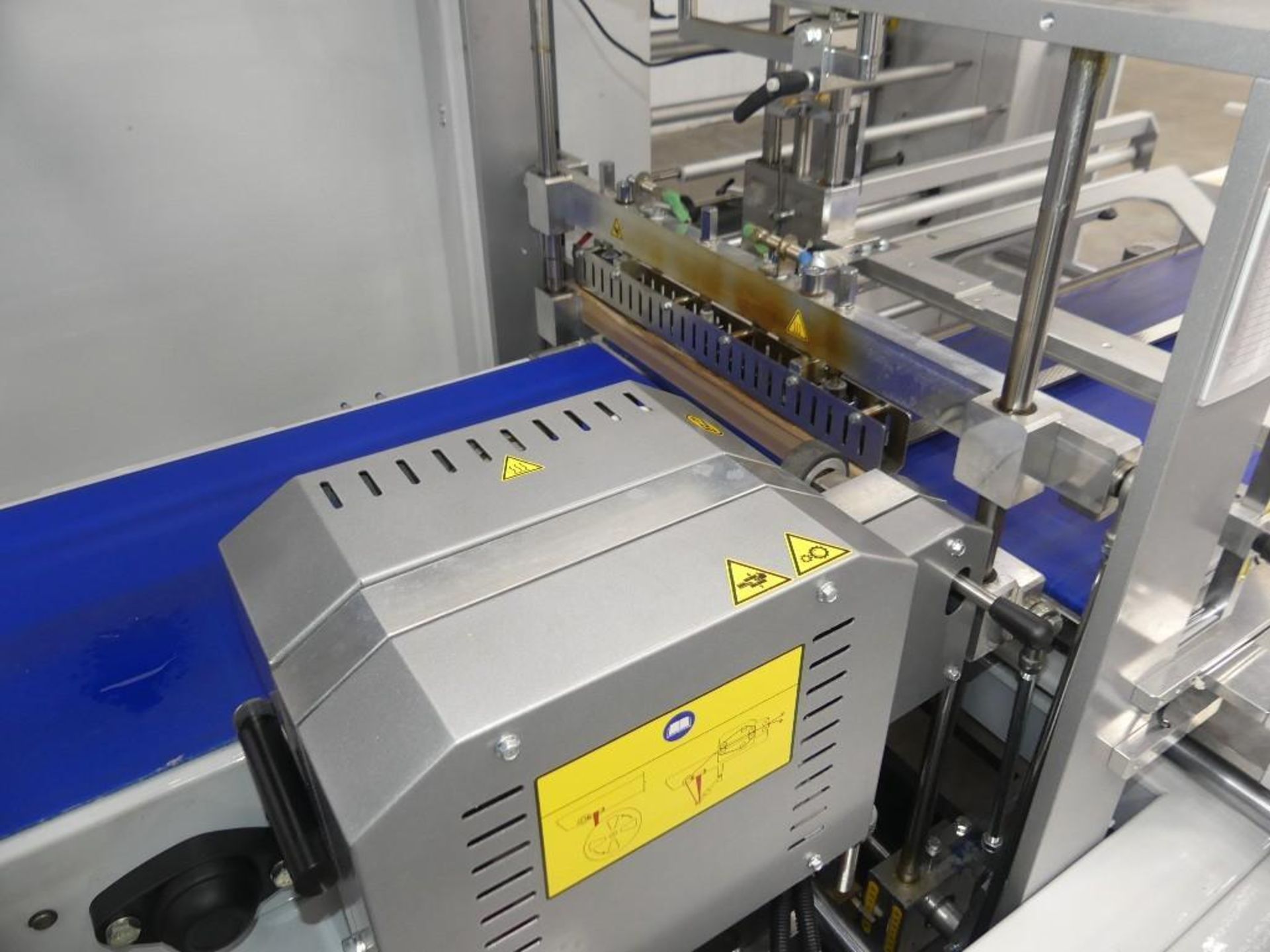 Smipack HS500E Automatic Side Sealer with Infeed and Shrink Tunnel - Bild 16 aus 76