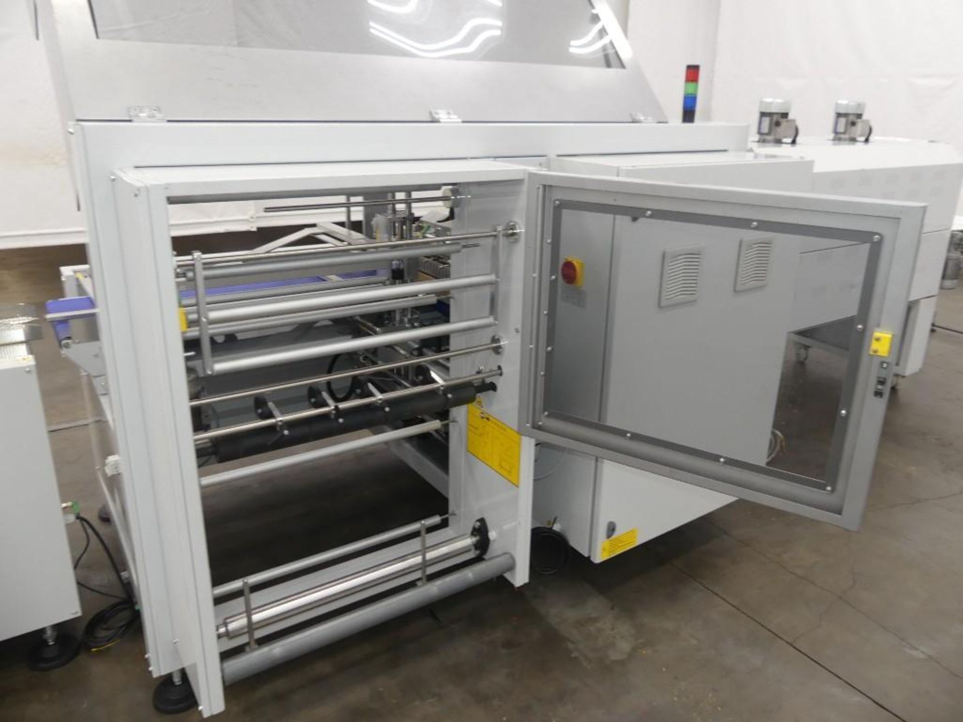 Smipack HS500E Automatic Side Sealer with Infeed and Shrink Tunnel - Image 20 of 76