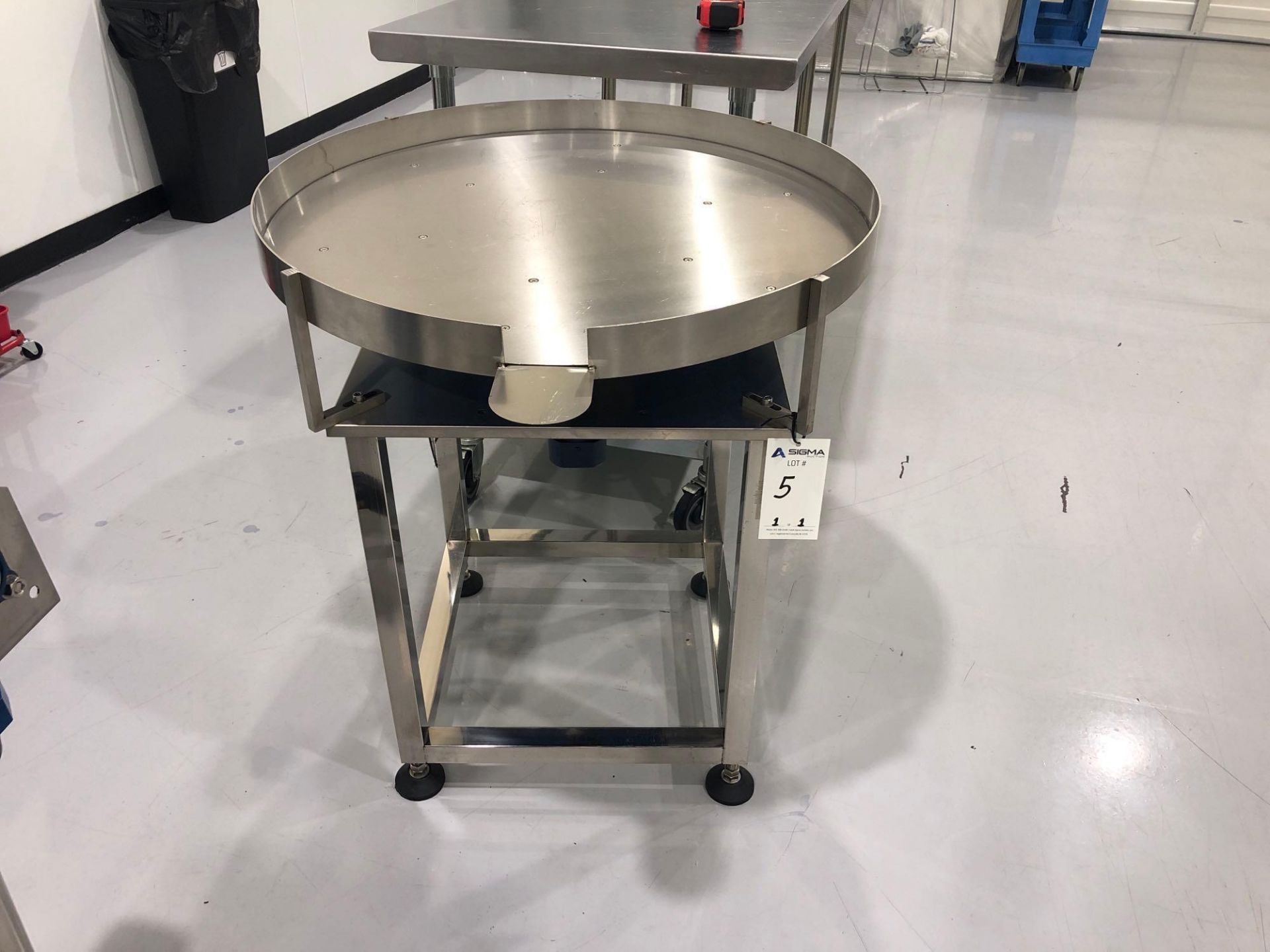 32” Rotary Accumulation Table