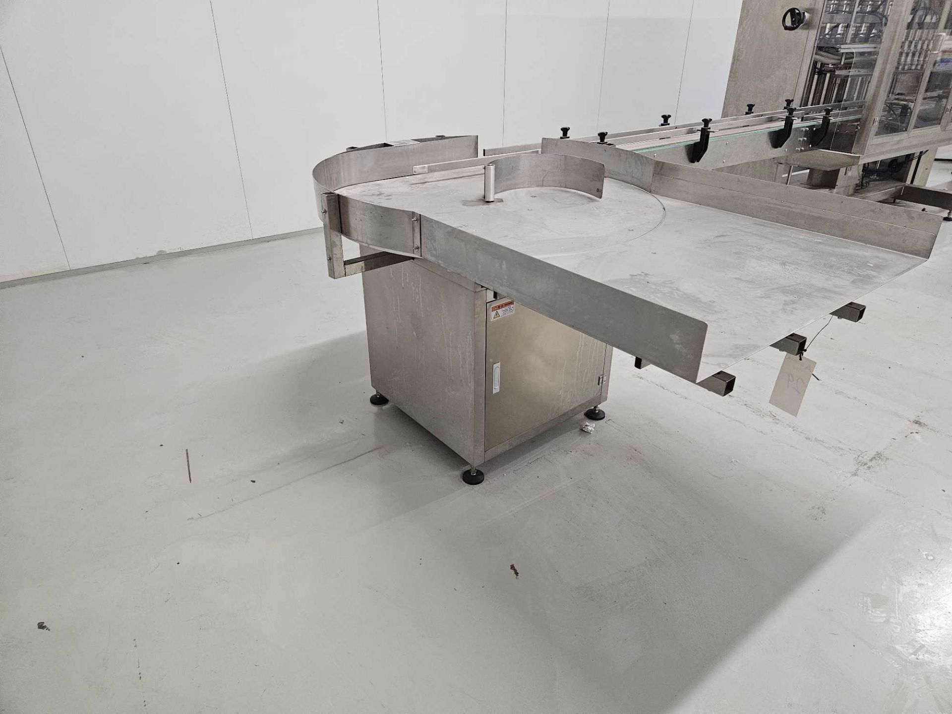 47" Infeed Rotary Accumulation Table - Image 2 of 6