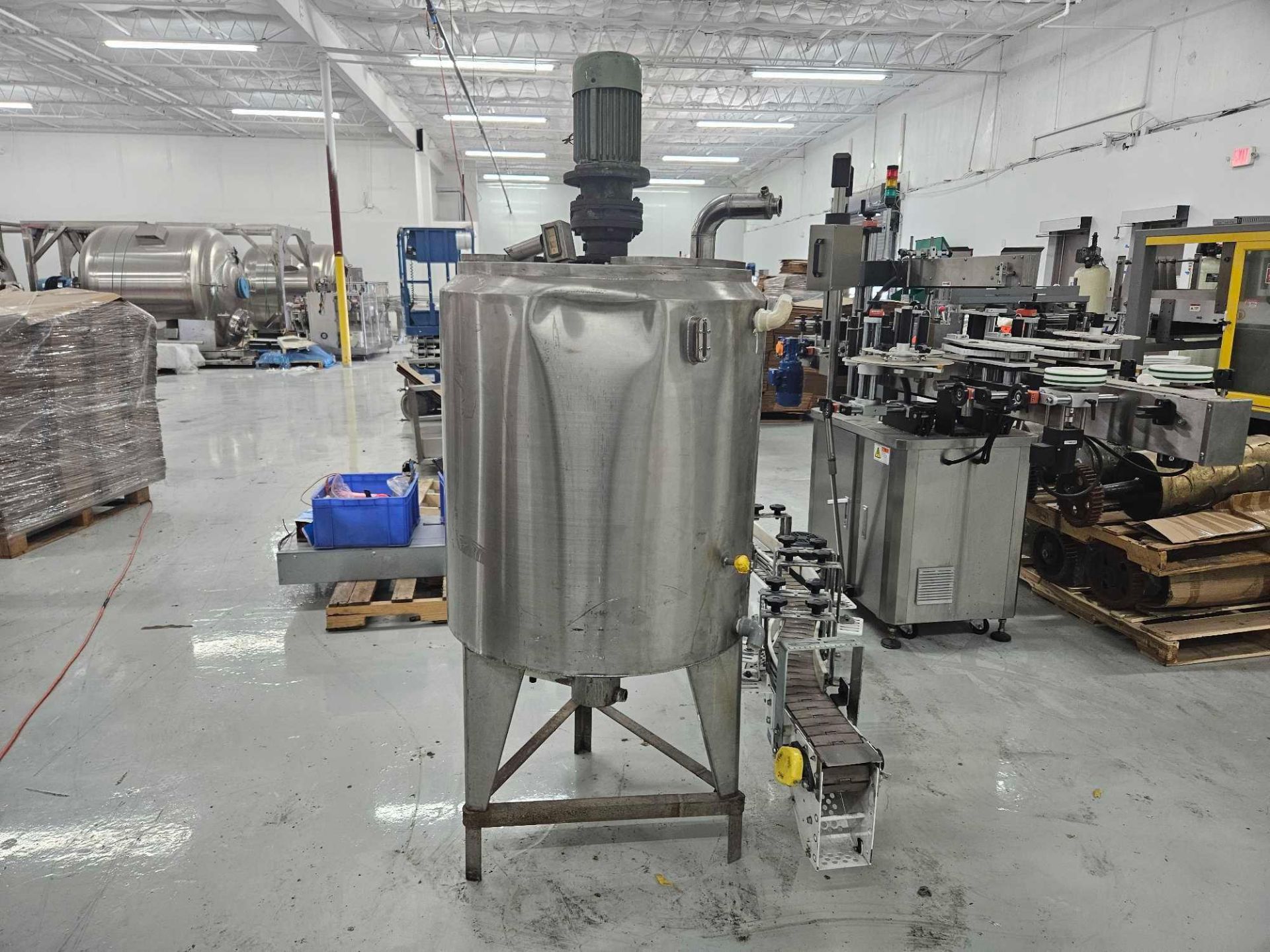 115 Gallon Stainless Steel Tank - Image 3 of 8