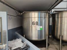 1,300 Gallon Stainless Steel Holding Tank