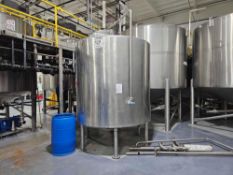 1,500 Gallon Stainless Steel Holding Tank with Dish bottom