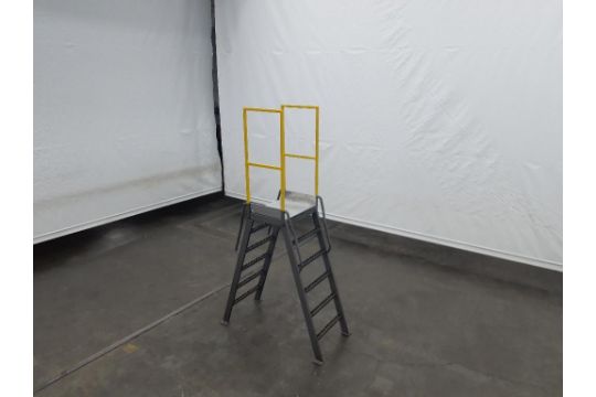 Double Entry 24" Work Platform with Handrails - Image 1 of 3