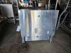 Norris N-15-M Milk Dispenser