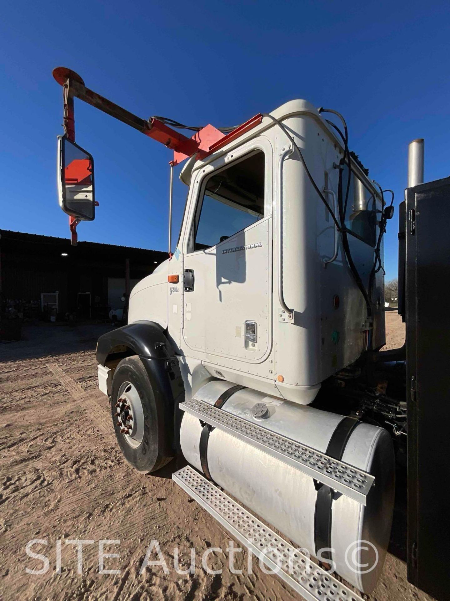 2007 International 9200i S/A Toter Truck - Image 19 of 27