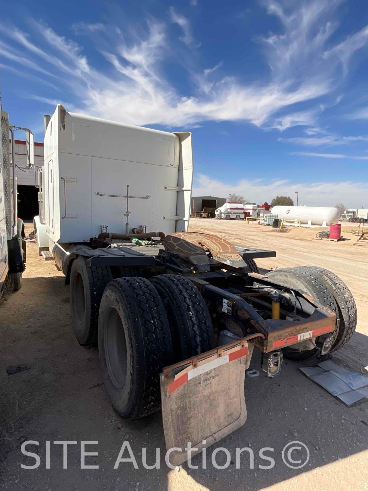 2005 Peterbilt 379 T/A Sleeper Truck Tractor - Image 7 of 37