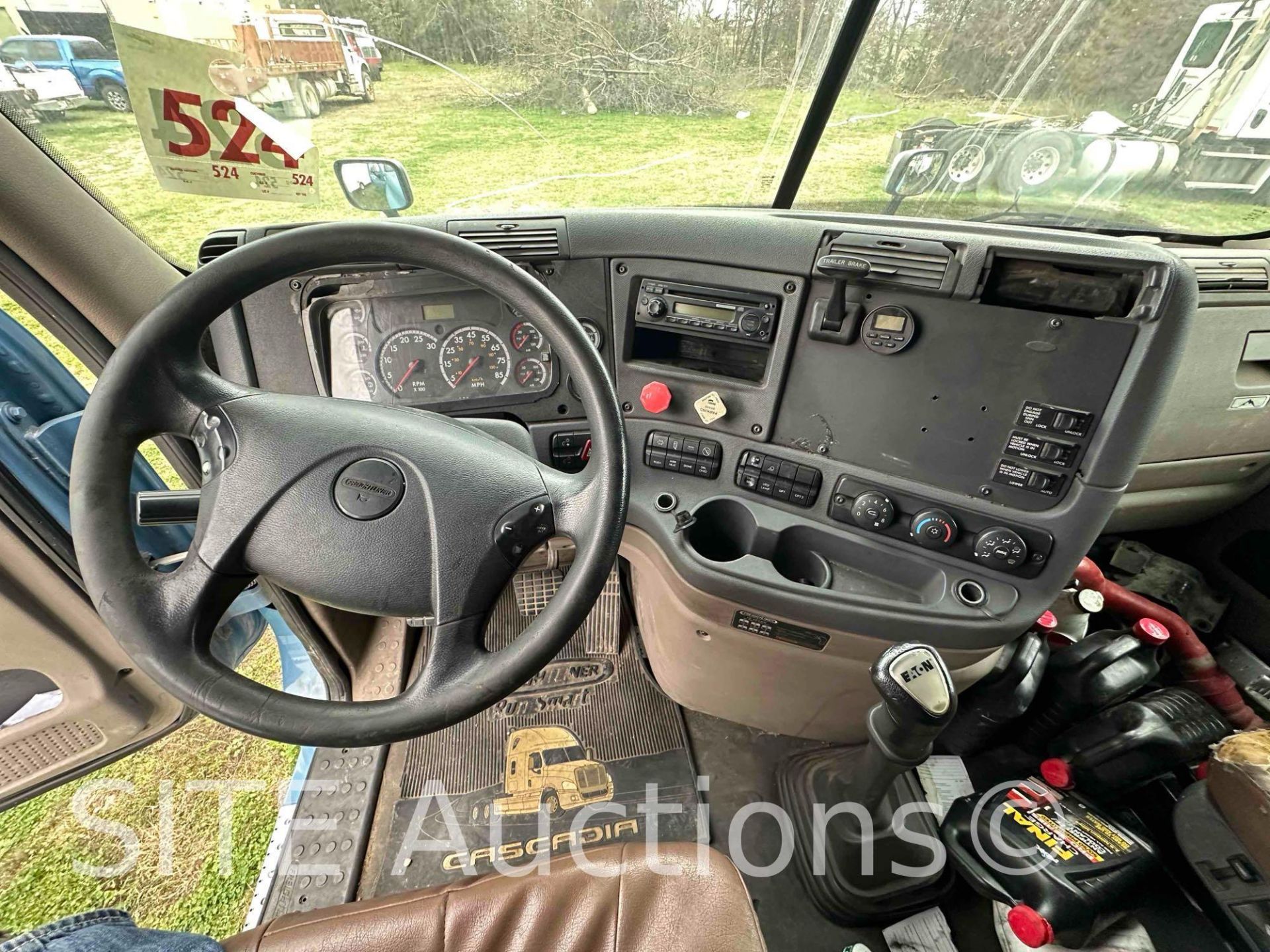 2012 Freightliner Cascadia T/A Sleeper Truck Tractor - Image 17 of 20