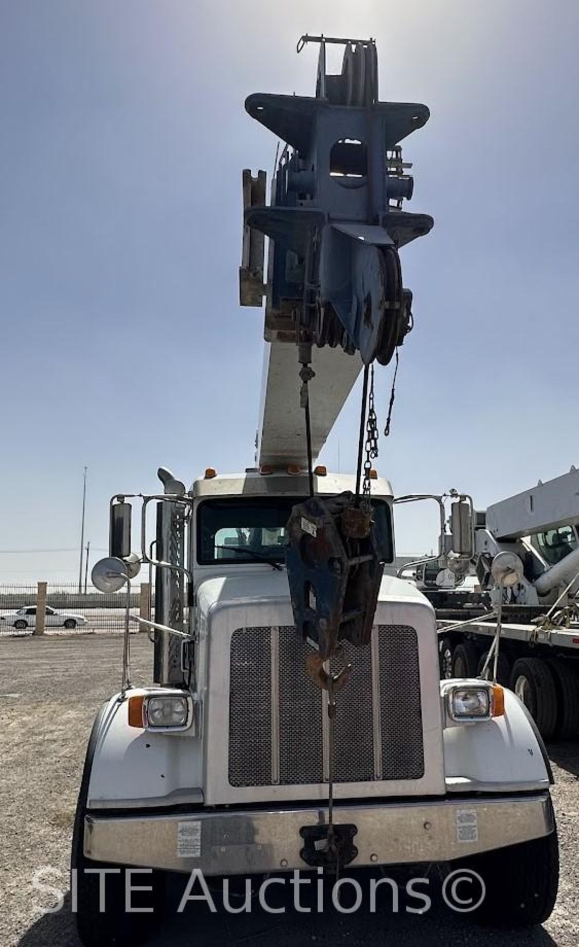 2014 Peterbilt 365 Quad/A Crane Truck w/ Manitex 50155SHL Crane - Image 2 of 33