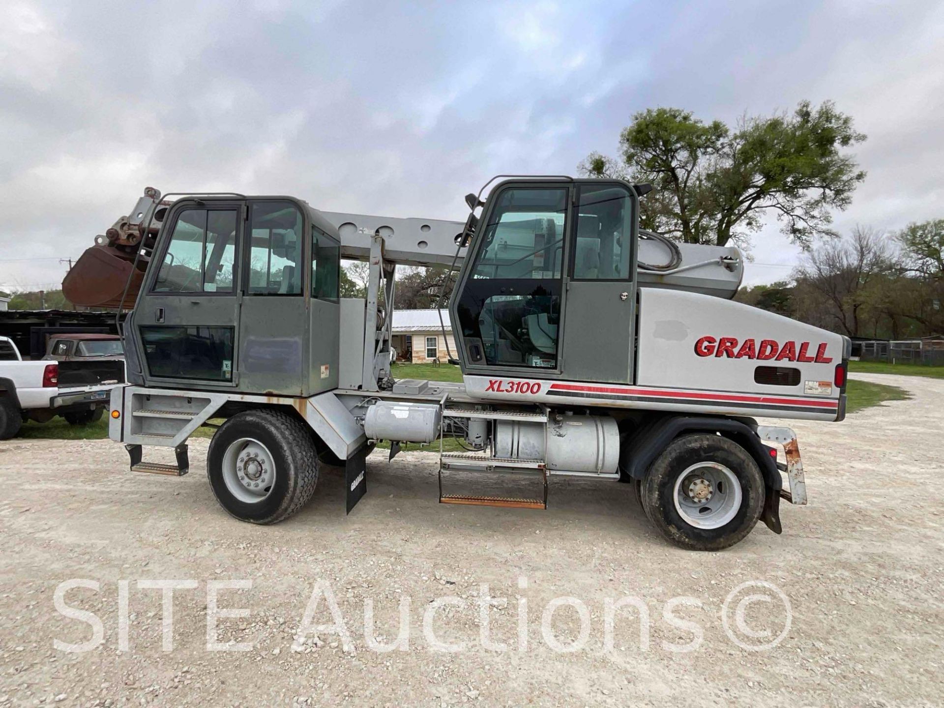 2001 Gradall XL3100 Wheeled Excavator - Image 7 of 40