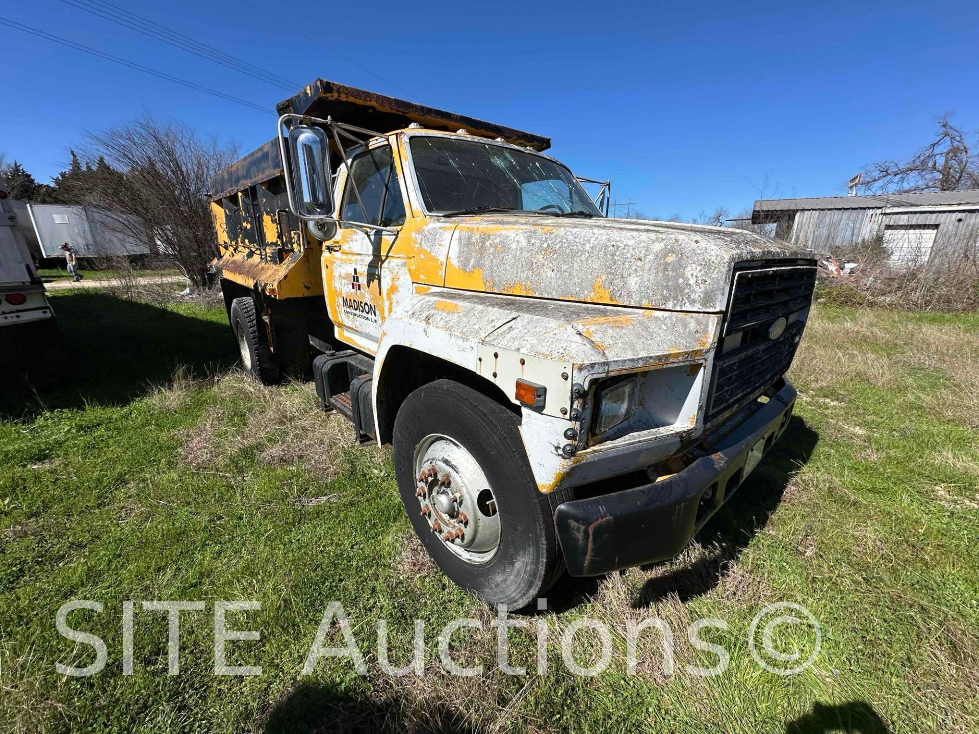 1986 Ford F700 S/A Dump Truck - Image 3 of 26