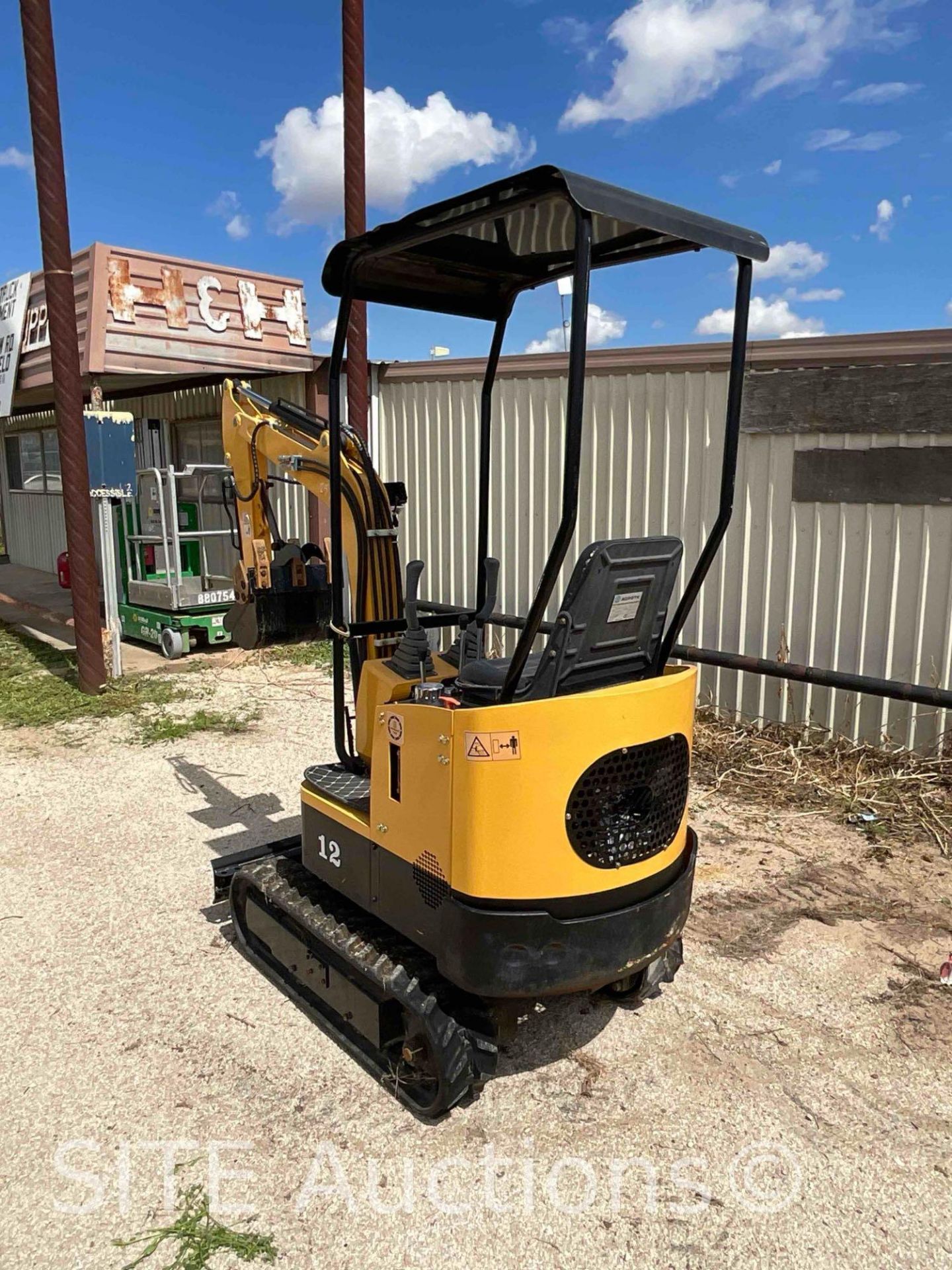 2022 Agrotk YM12 Mini Excavator - Image 7 of 18