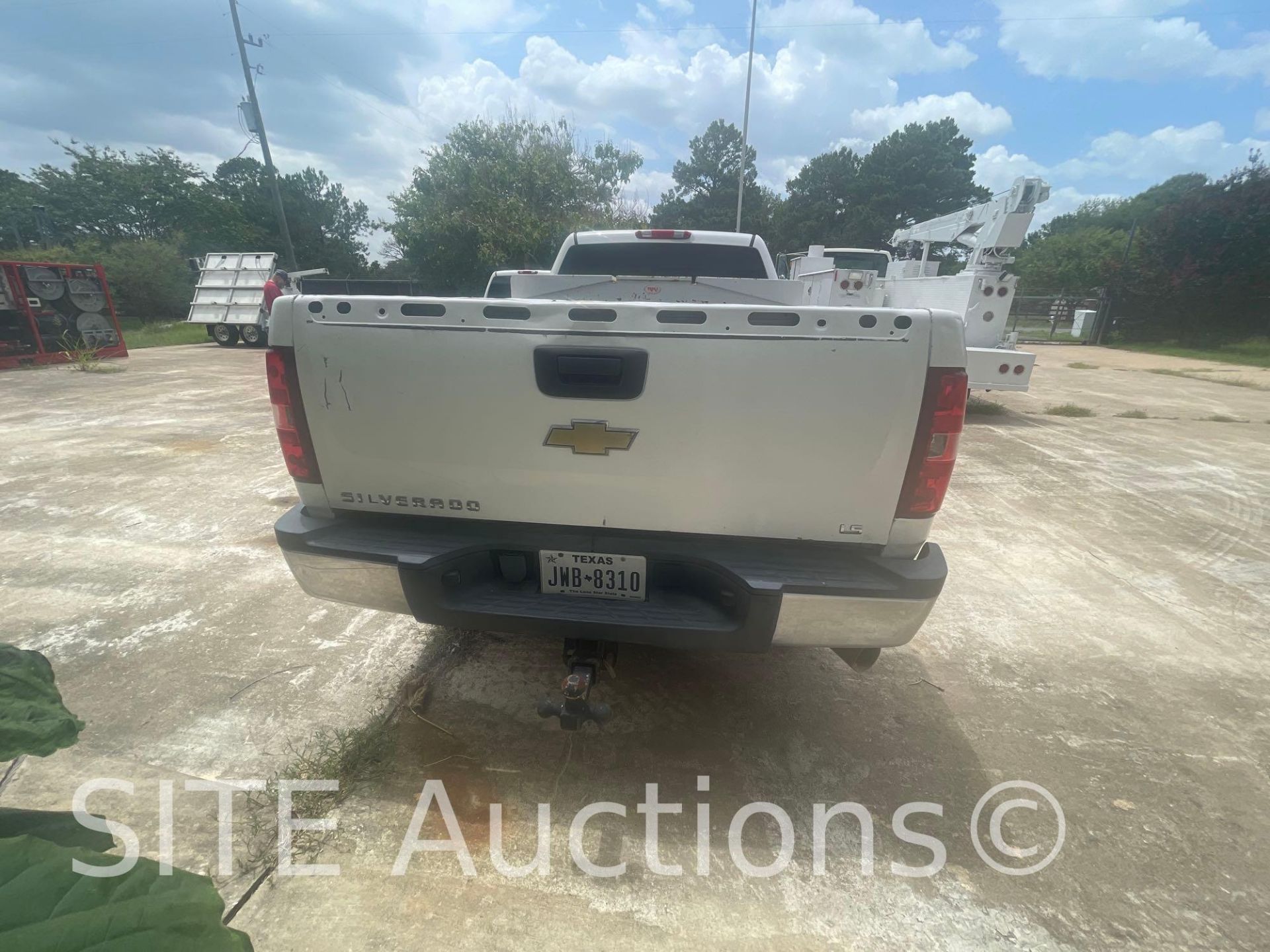 2008 Chevrolet Silverado 2500HD Crew Cab Truck - Image 7 of 22