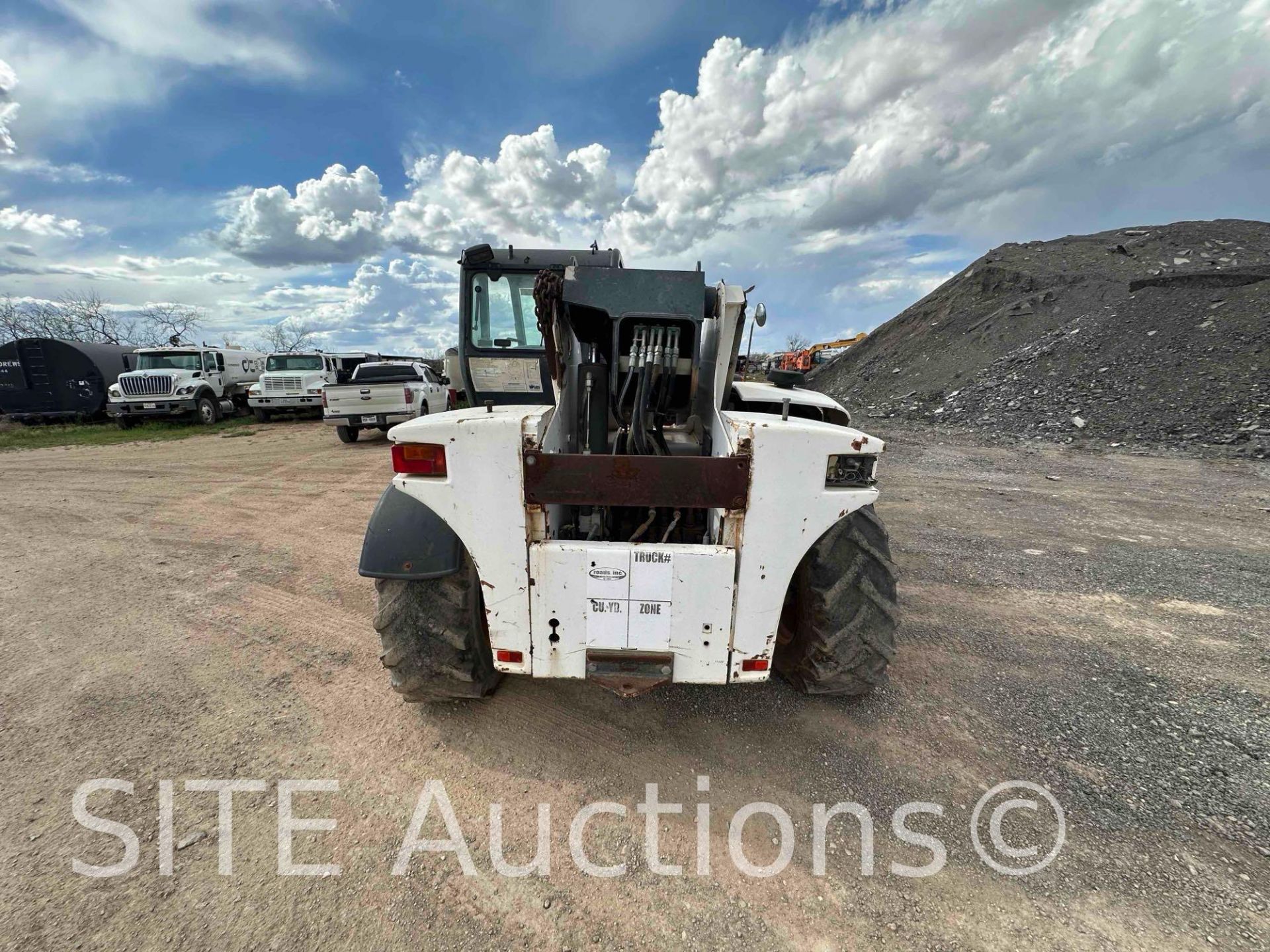 2006 Bobcat V723 VersaHandler 4x4x4 Telescopic Forklift - Image 6 of 23